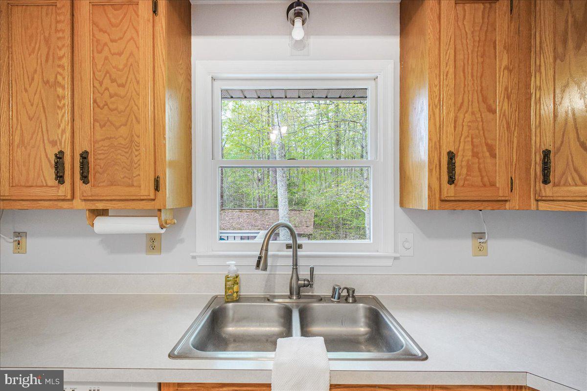 PRESIDENTIAL LAKES - Residential