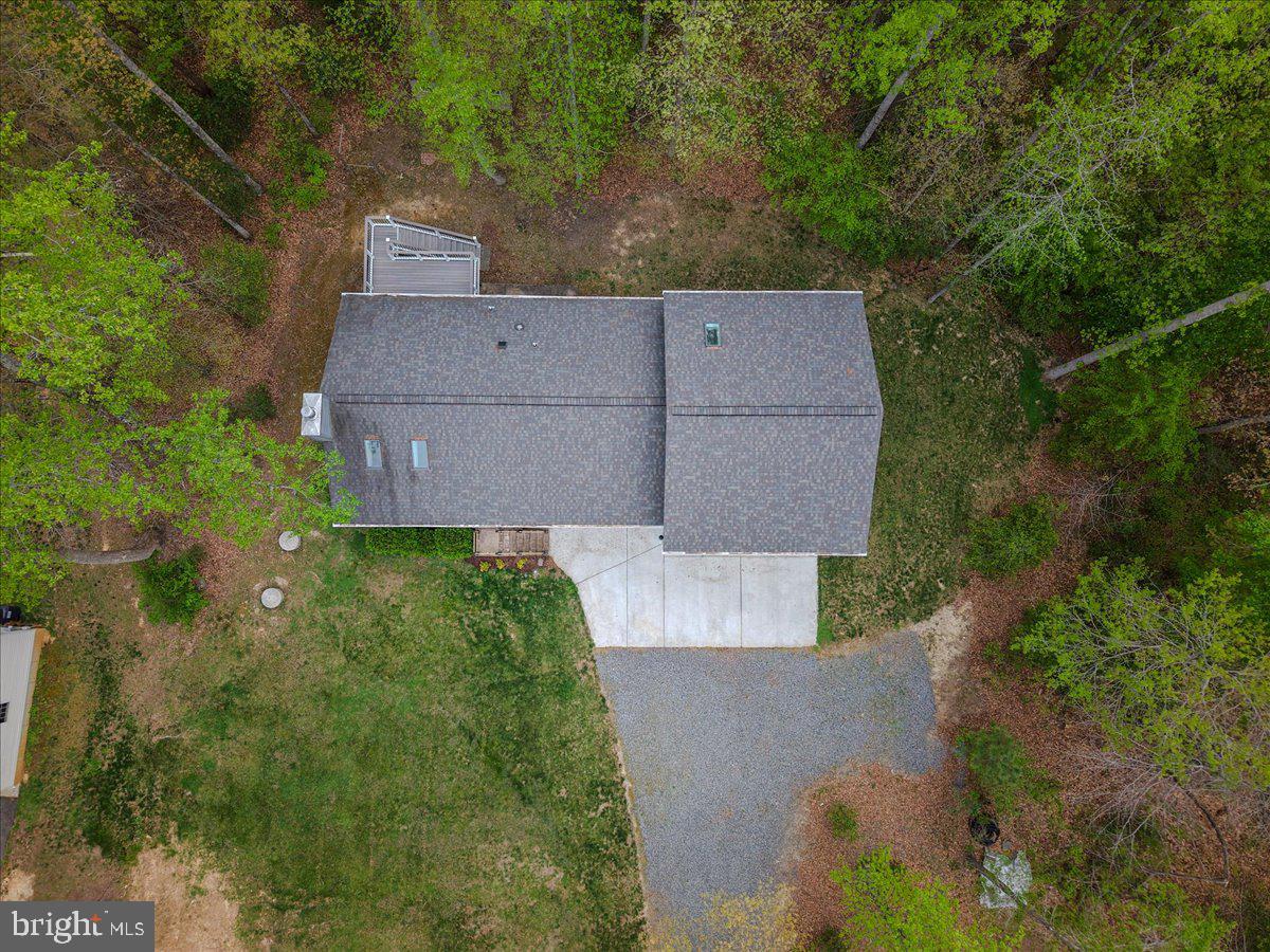 PRESIDENTIAL LAKES - Residential