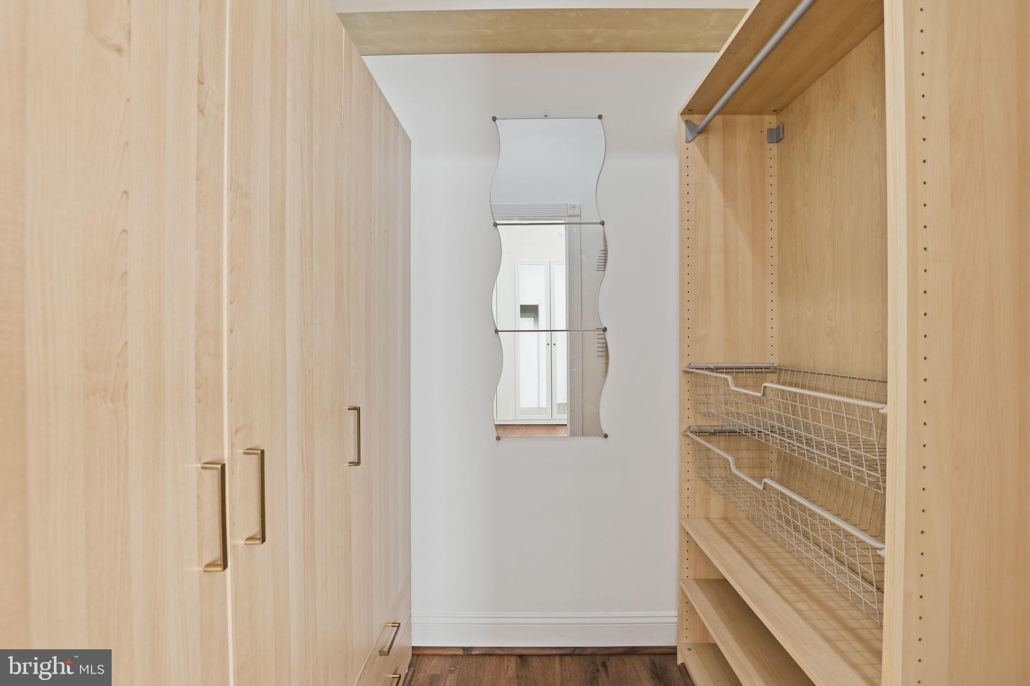 ROCK CREEK PALISADES - Residential