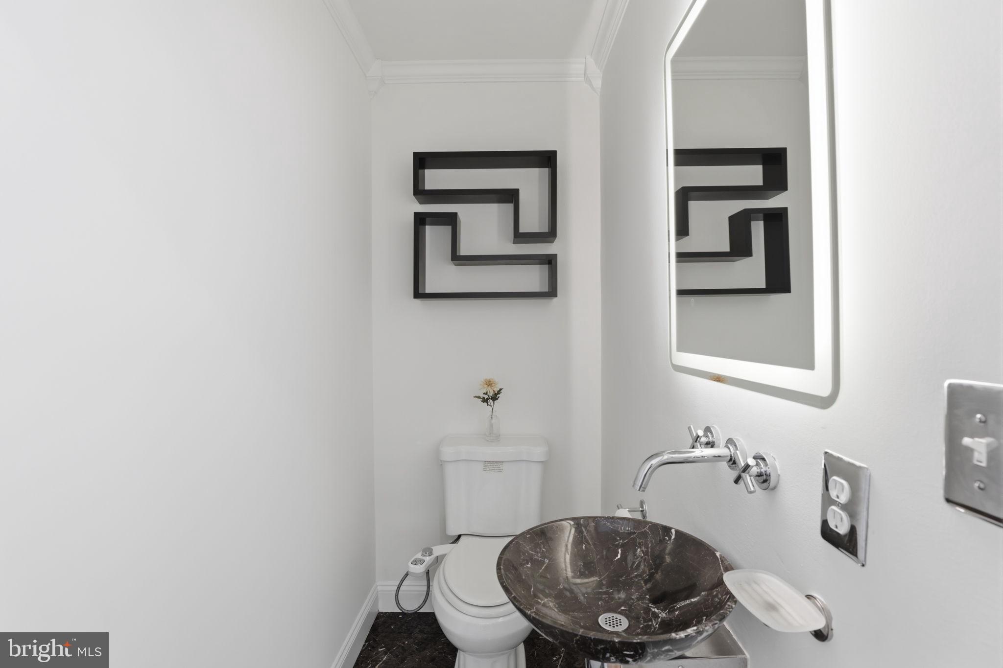 ROCK CREEK PALISADES - Residential