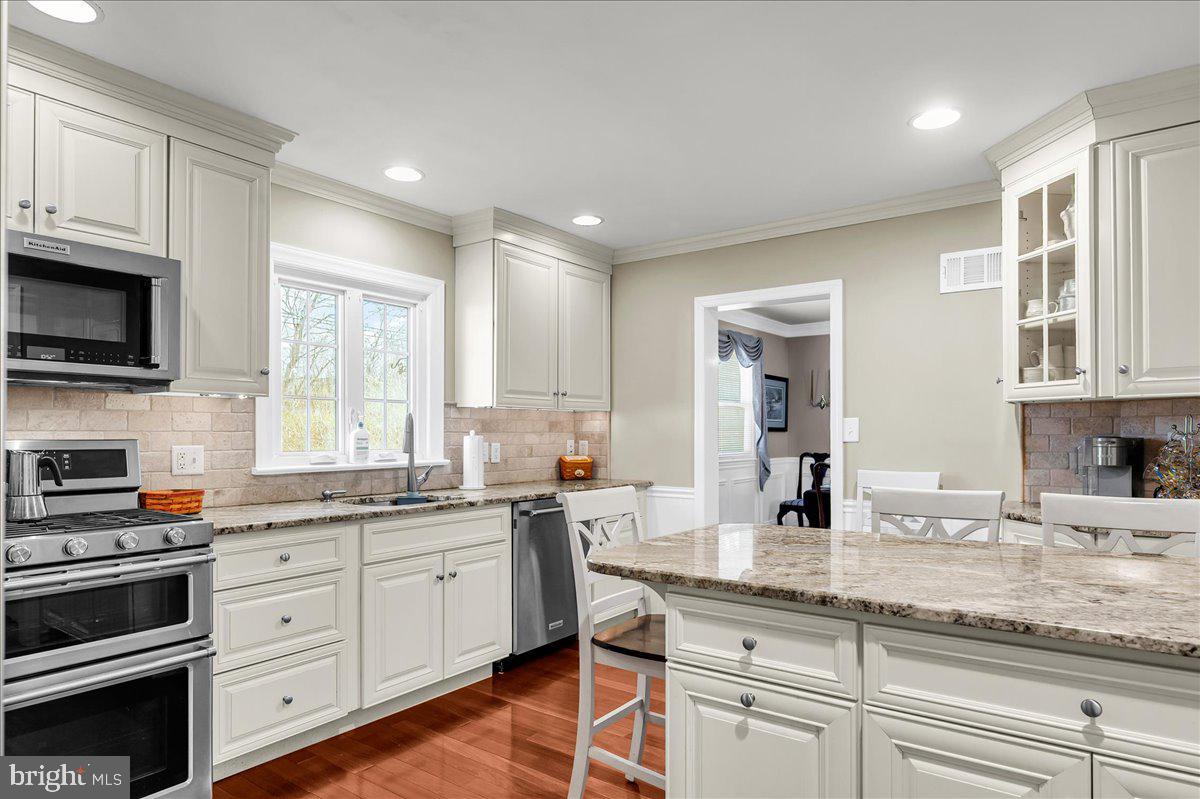 CHAPEL HILL - Residential