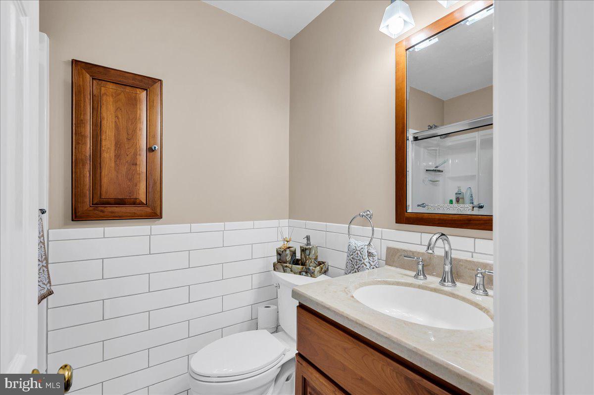 CHAPEL HILL - Residential