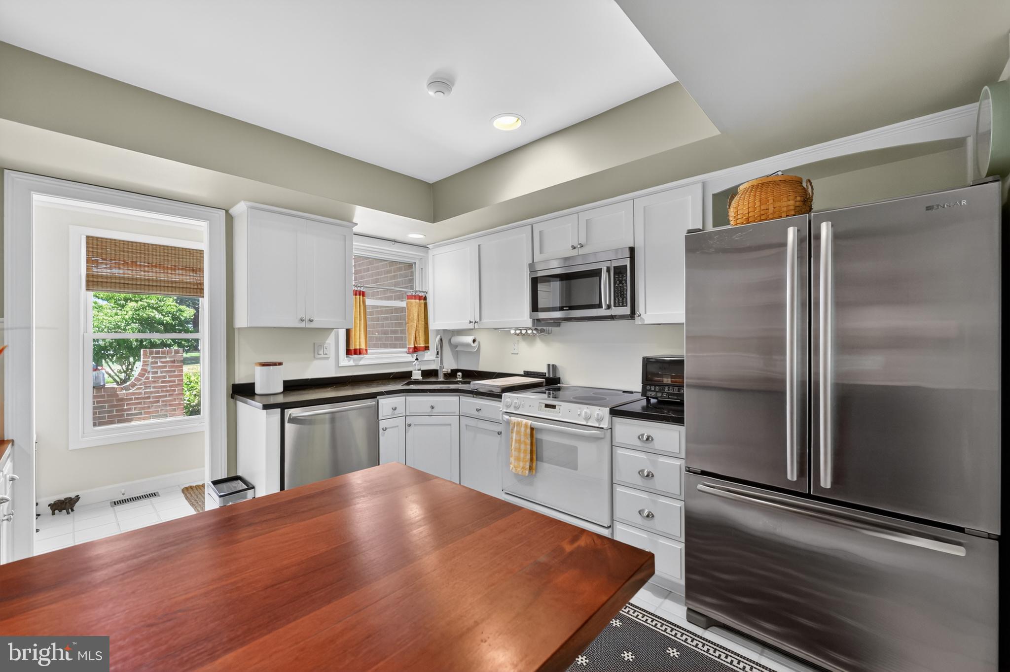 40 SUTPHIN PINES