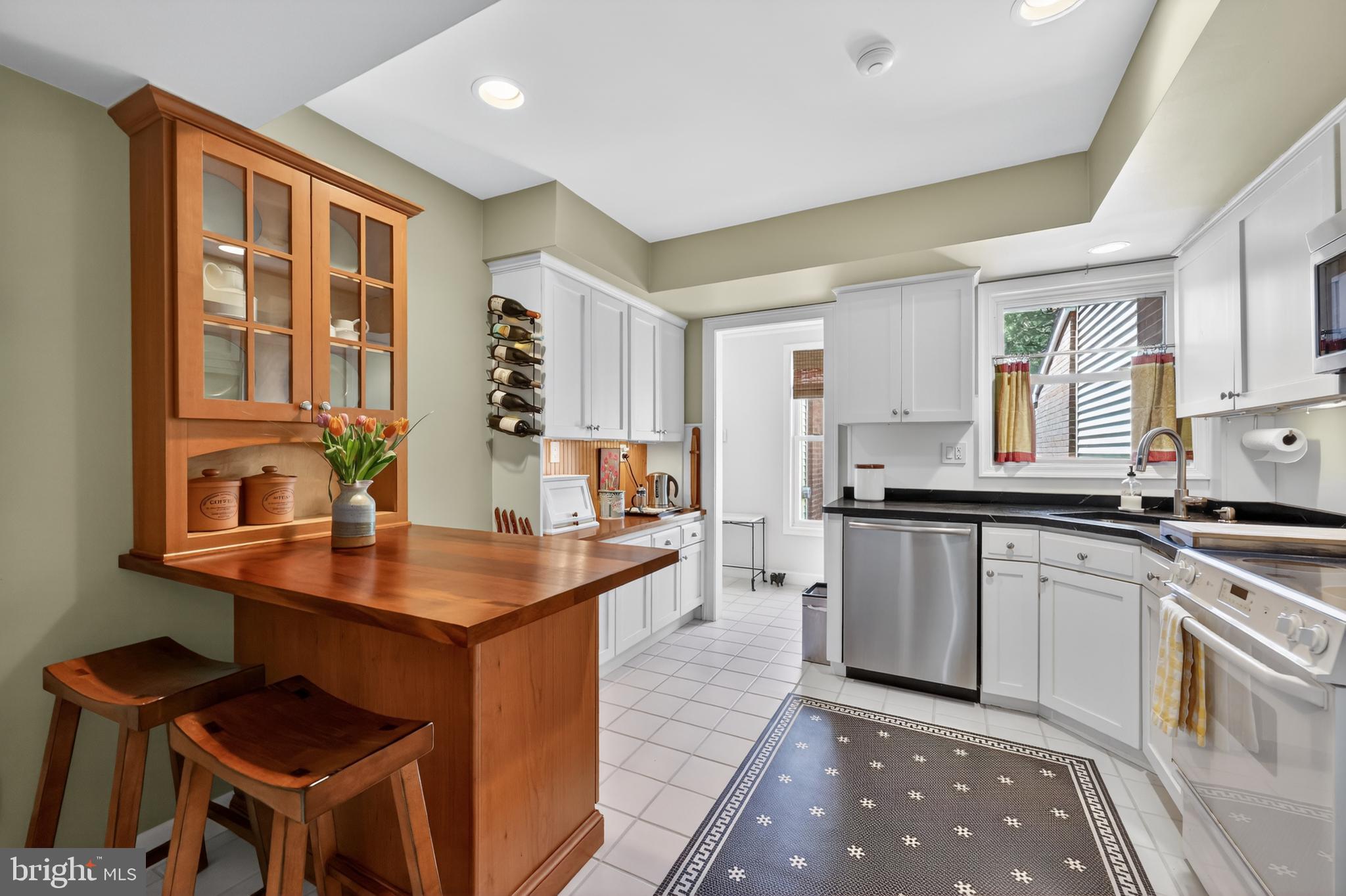 40 SUTPHIN PINES