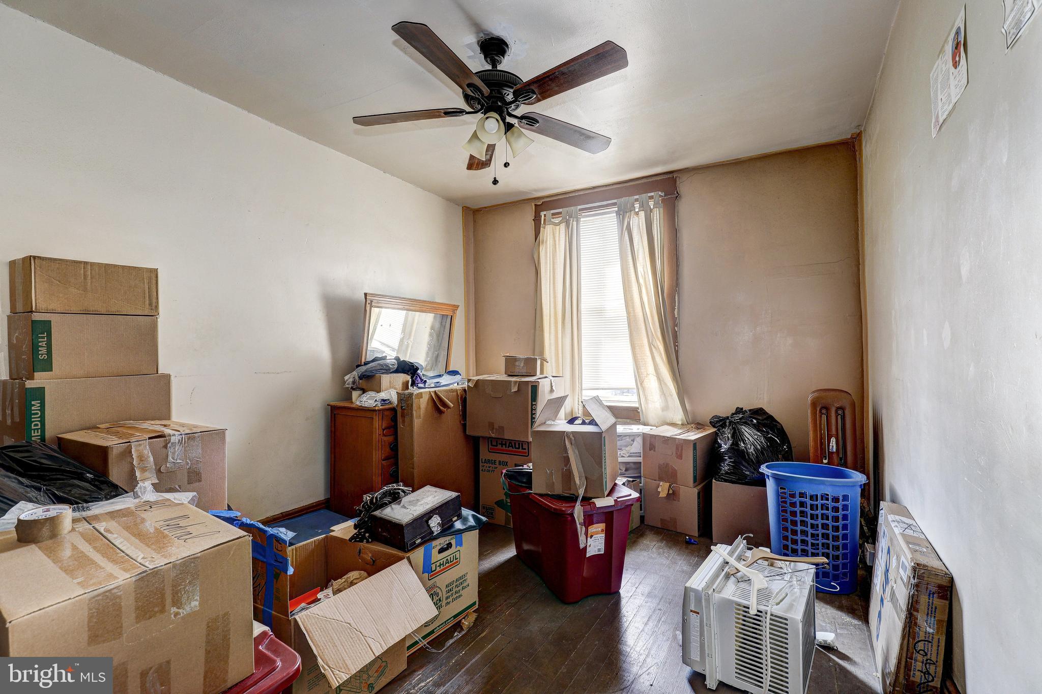 MONDAWMIN - Residential