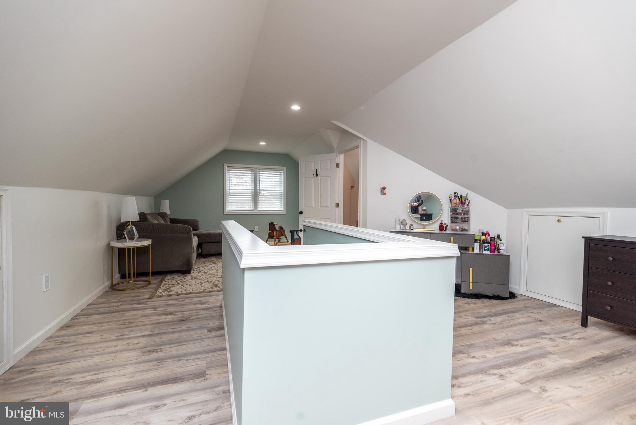 BURHOLME - Residential