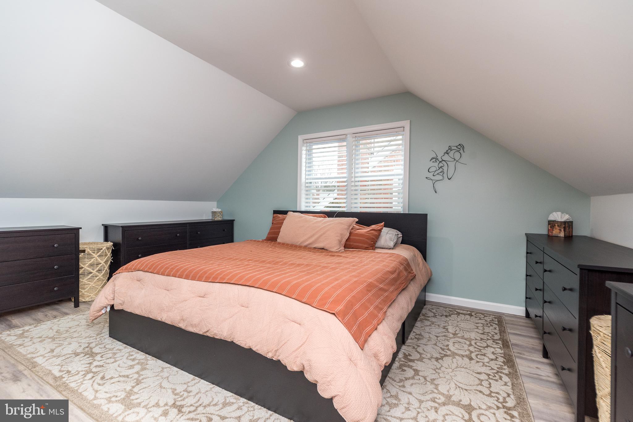 BURHOLME - Residential