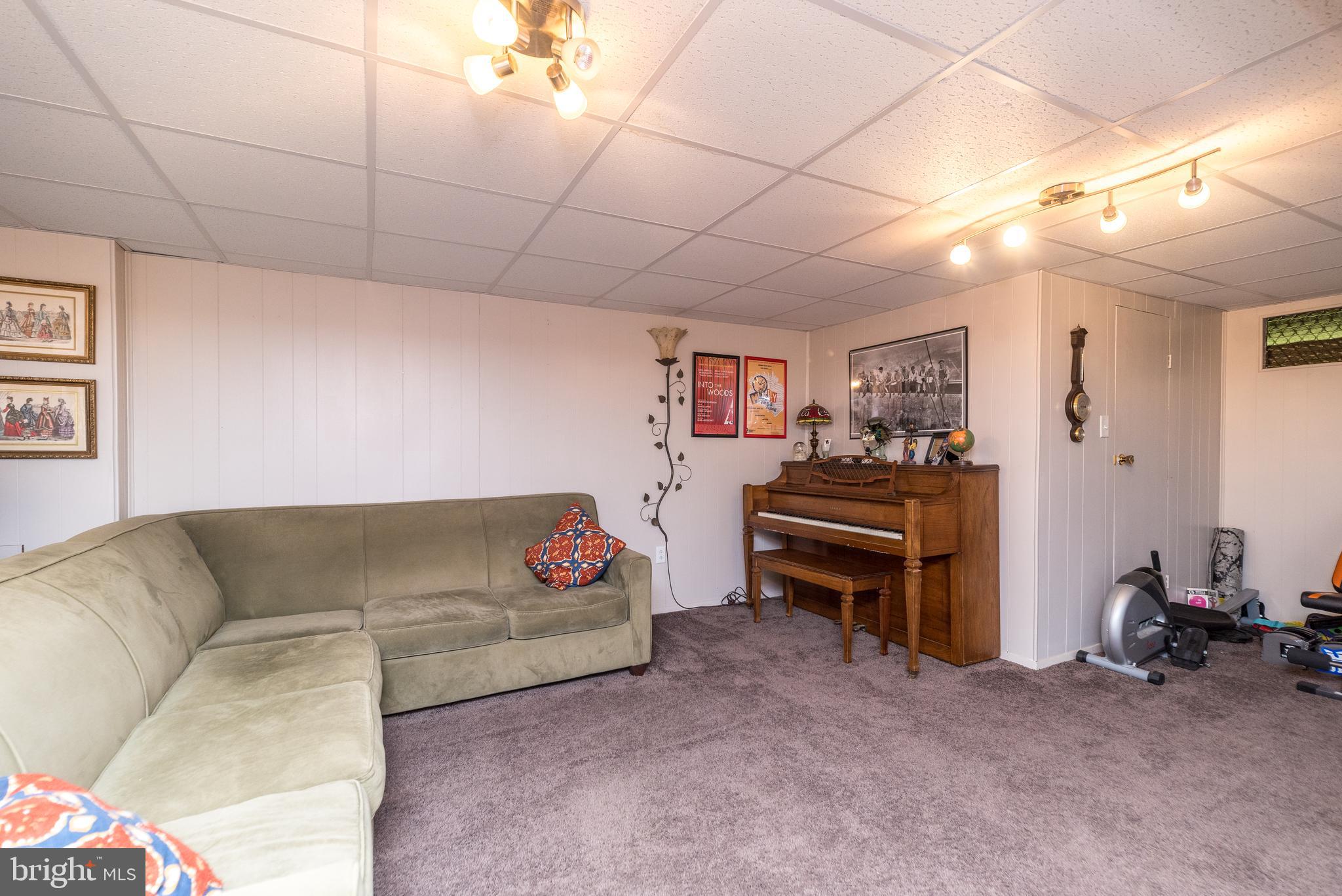 BURHOLME - Residential