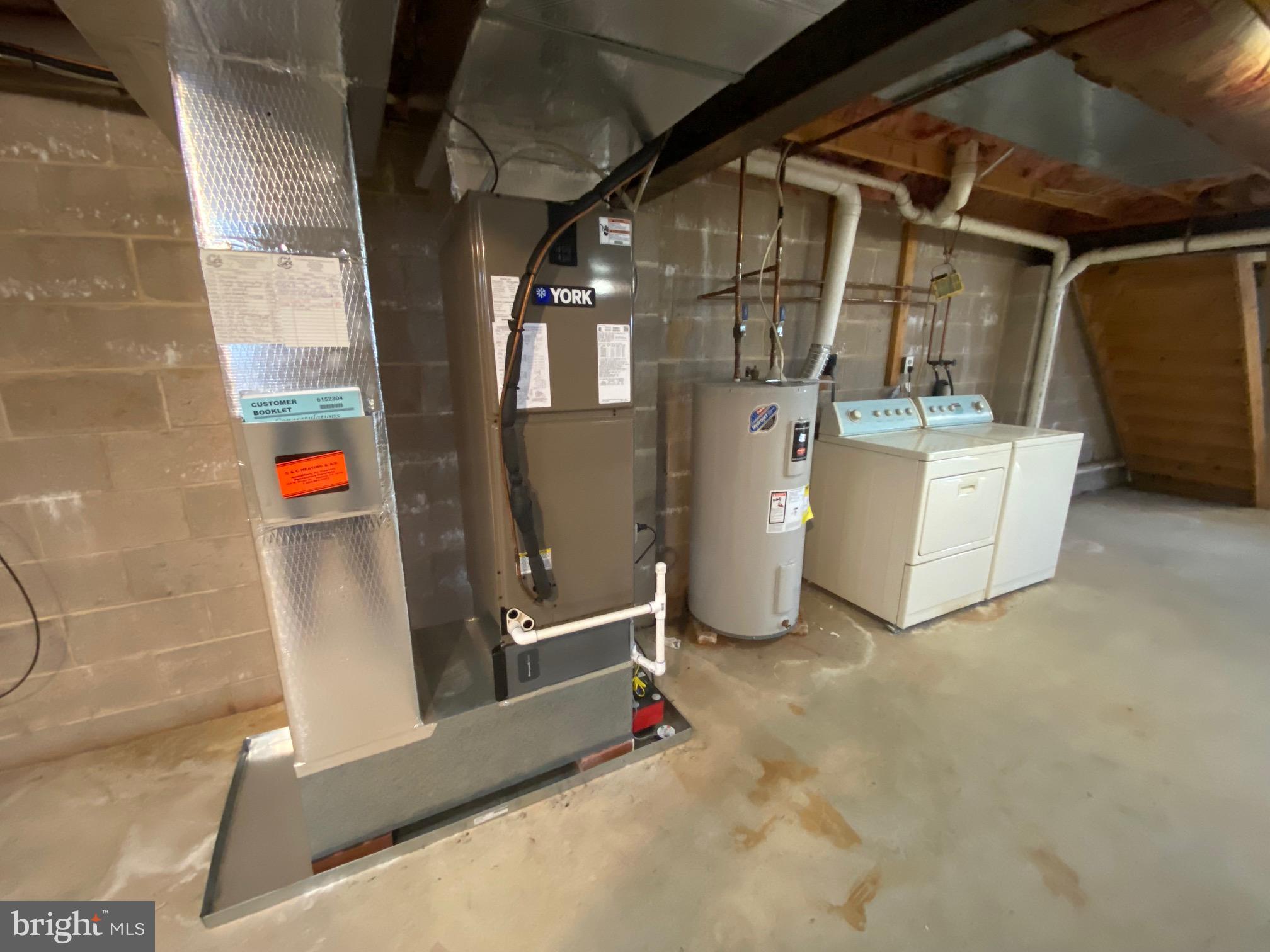 LEXINGTON FARMS - Residential