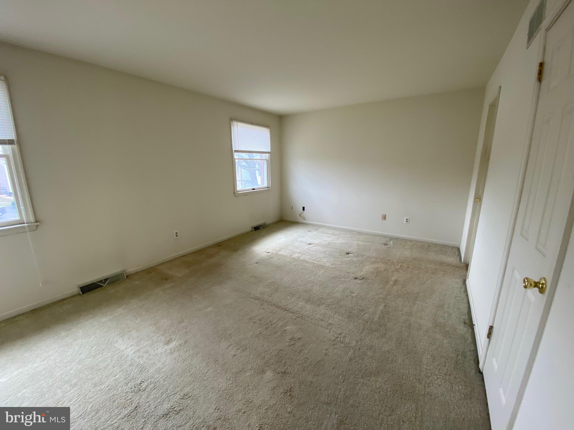 LEXINGTON FARMS - Residential