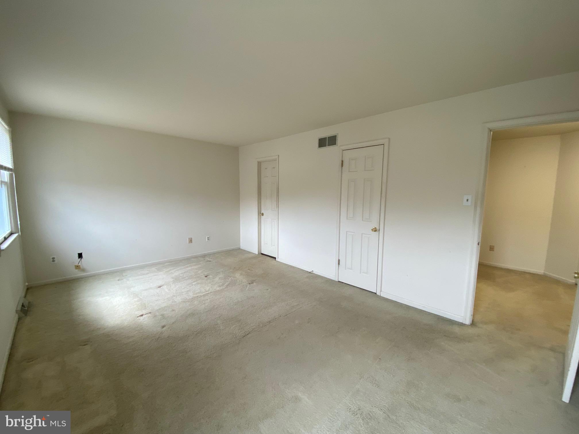 LEXINGTON FARMS - Residential