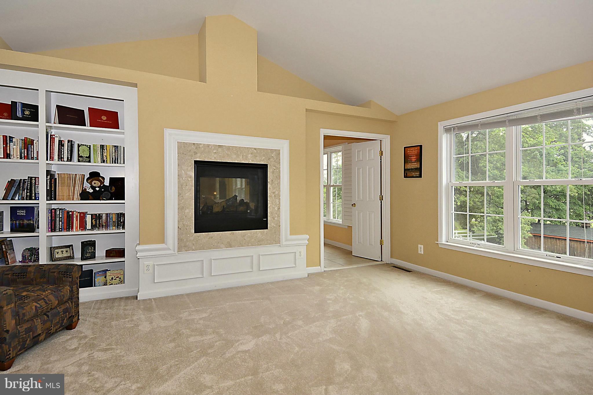 THE RIDINGS AT BLUE SPRING - Residential