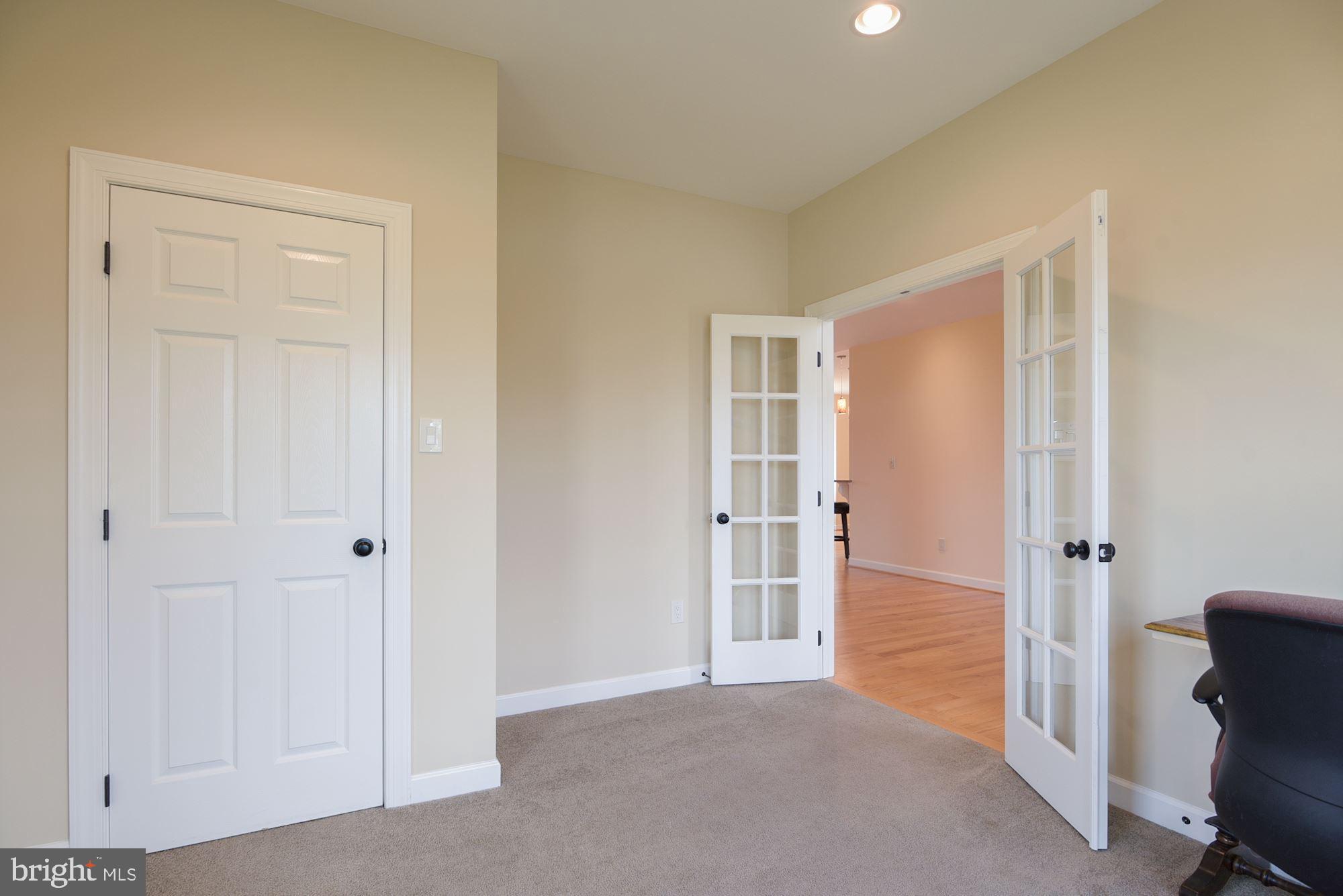 EASTLAND - Residential