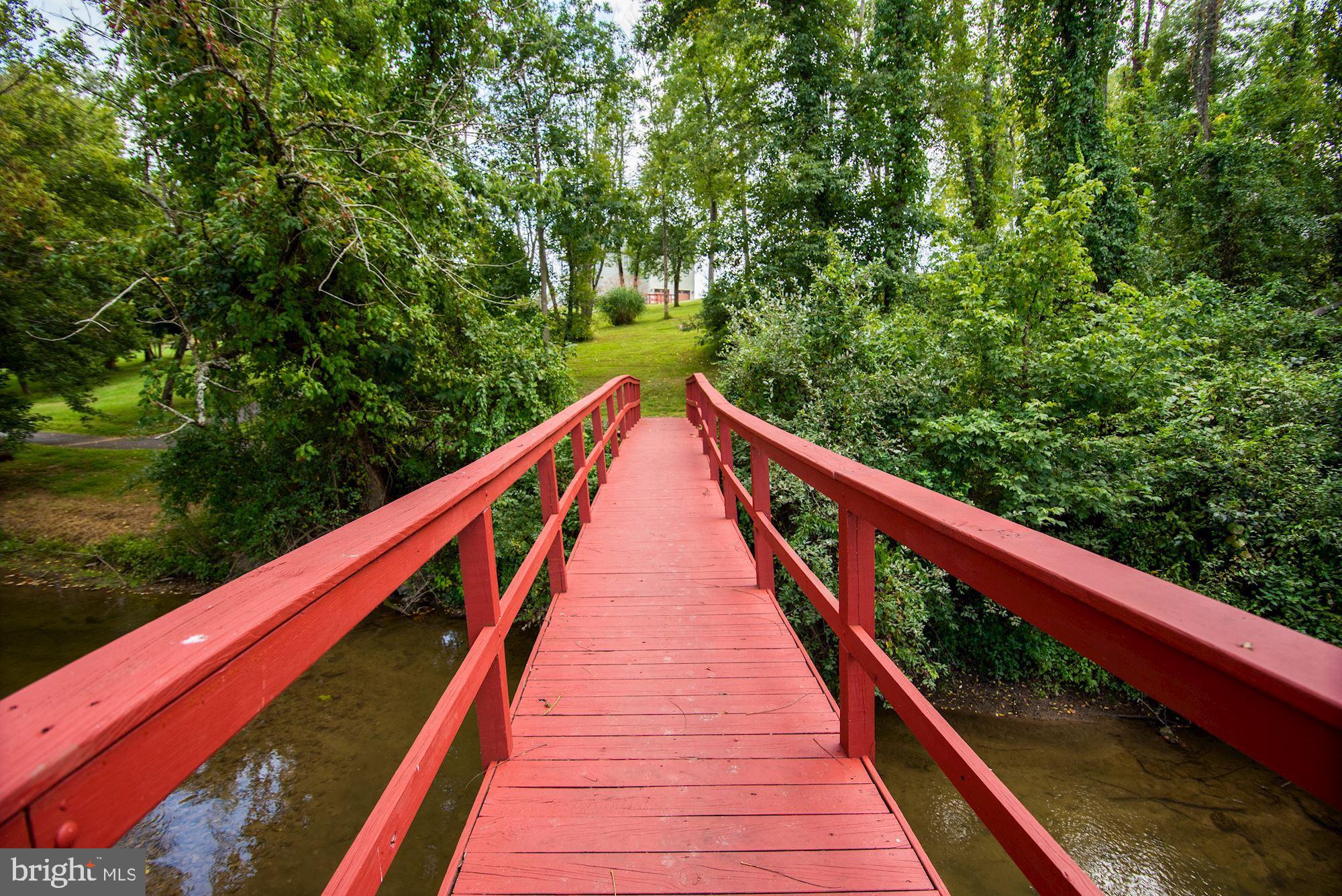 EASTLAND - Residential