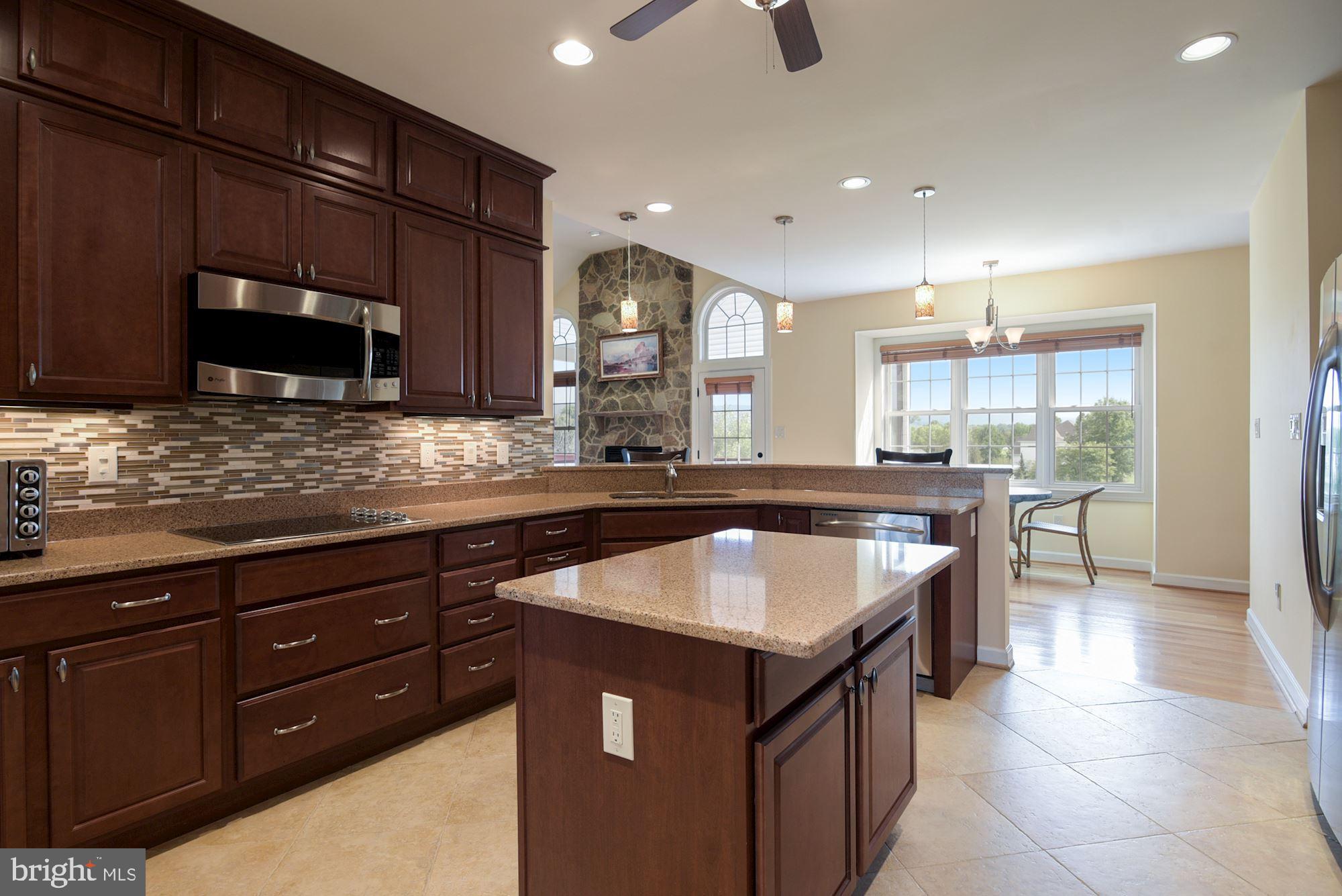 EASTLAND - Residential