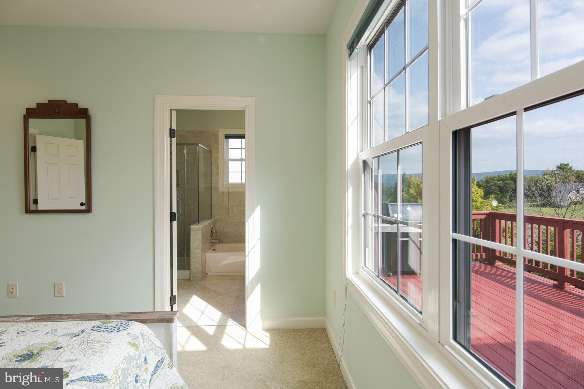 EASTLAND - Residential