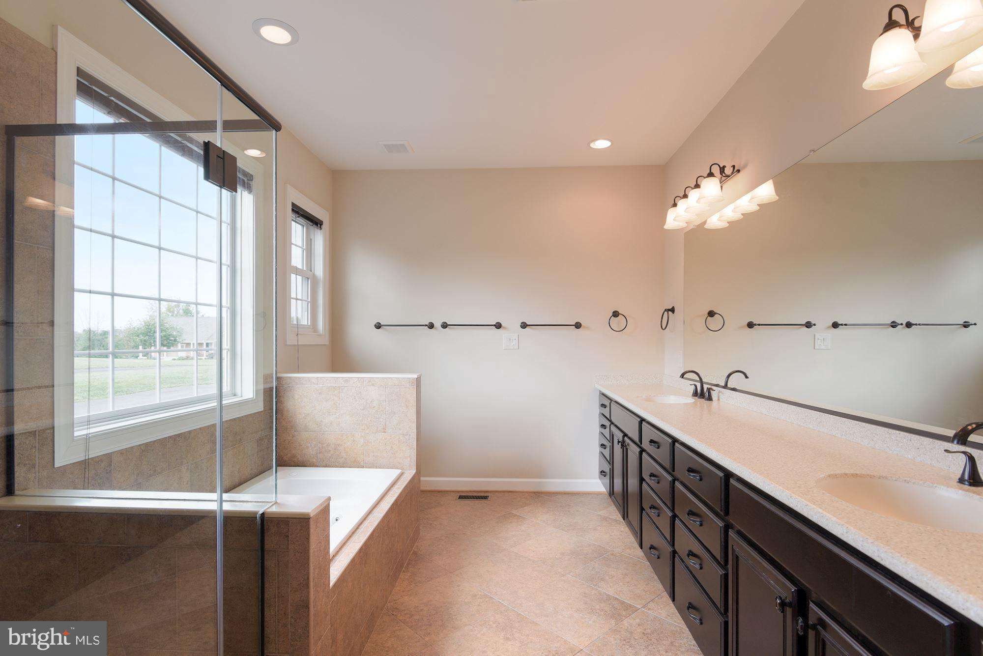 EASTLAND - Residential