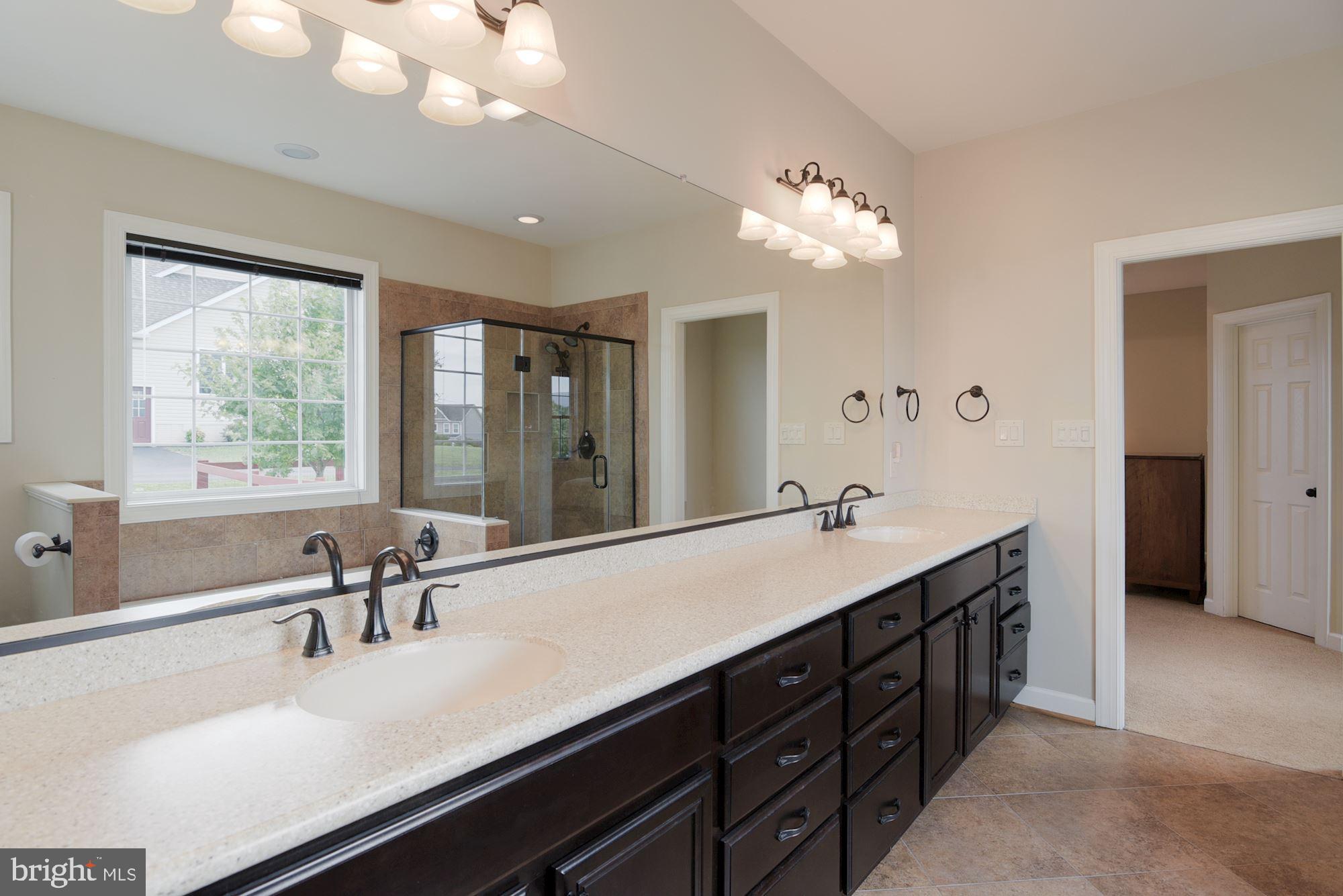 EASTLAND - Residential