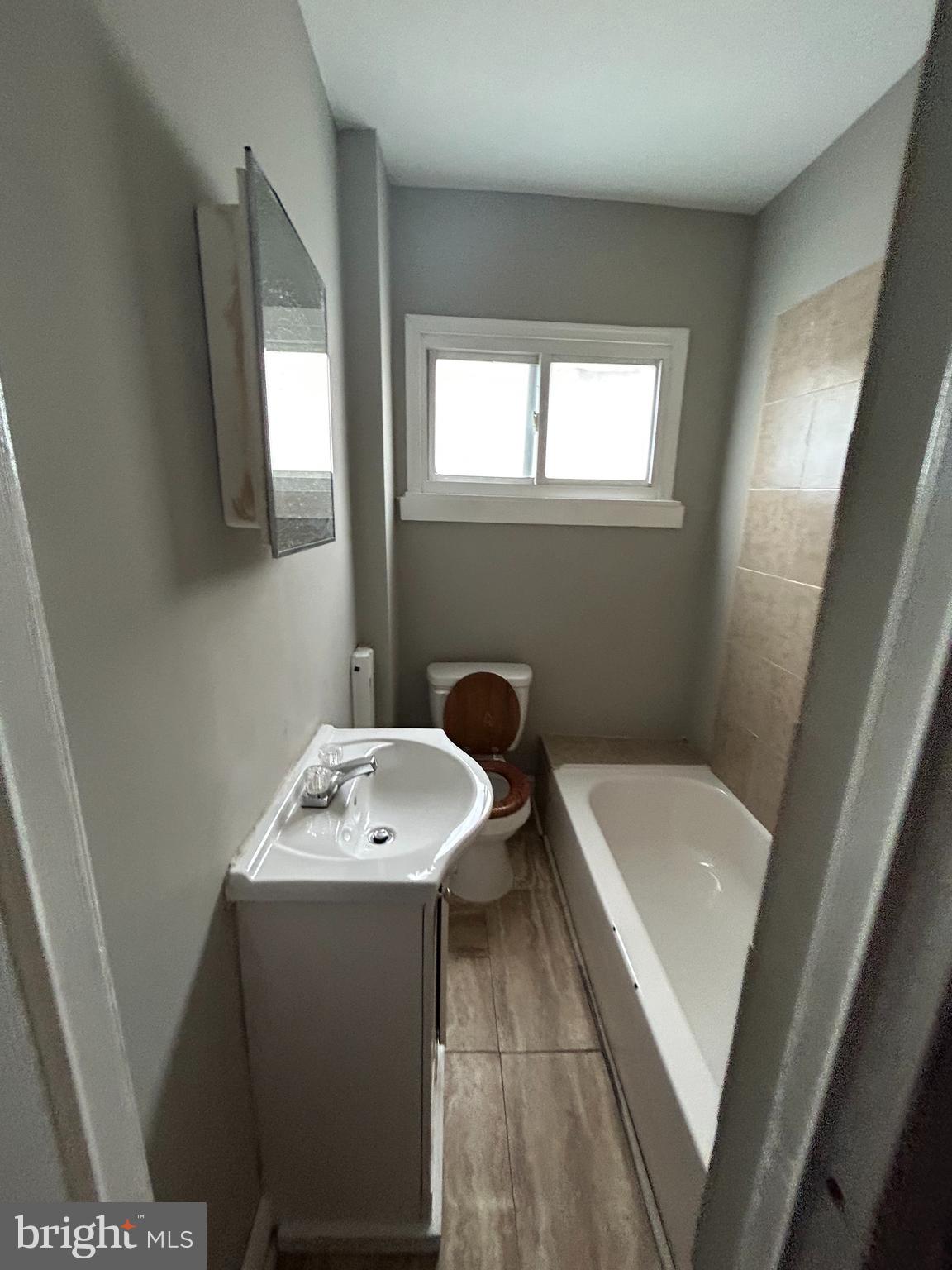 OGONTZ - Residential Lease