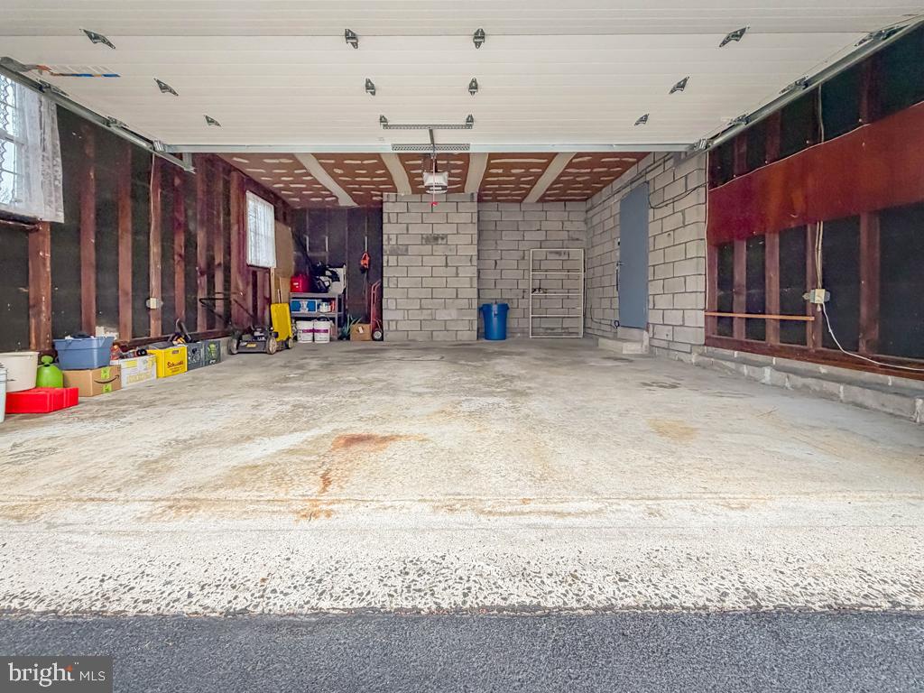 FOXCROFT - Residential