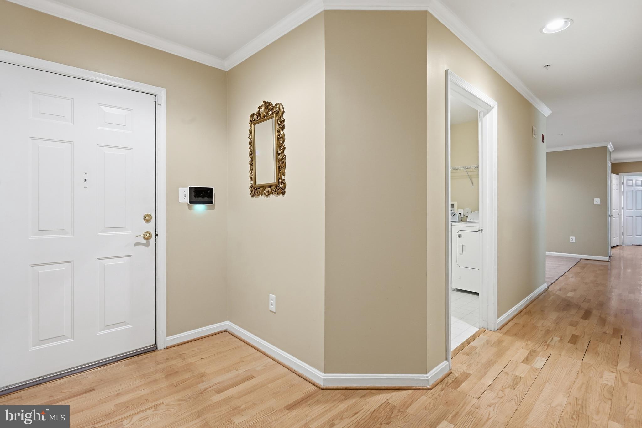 STRAFFAN - Residential