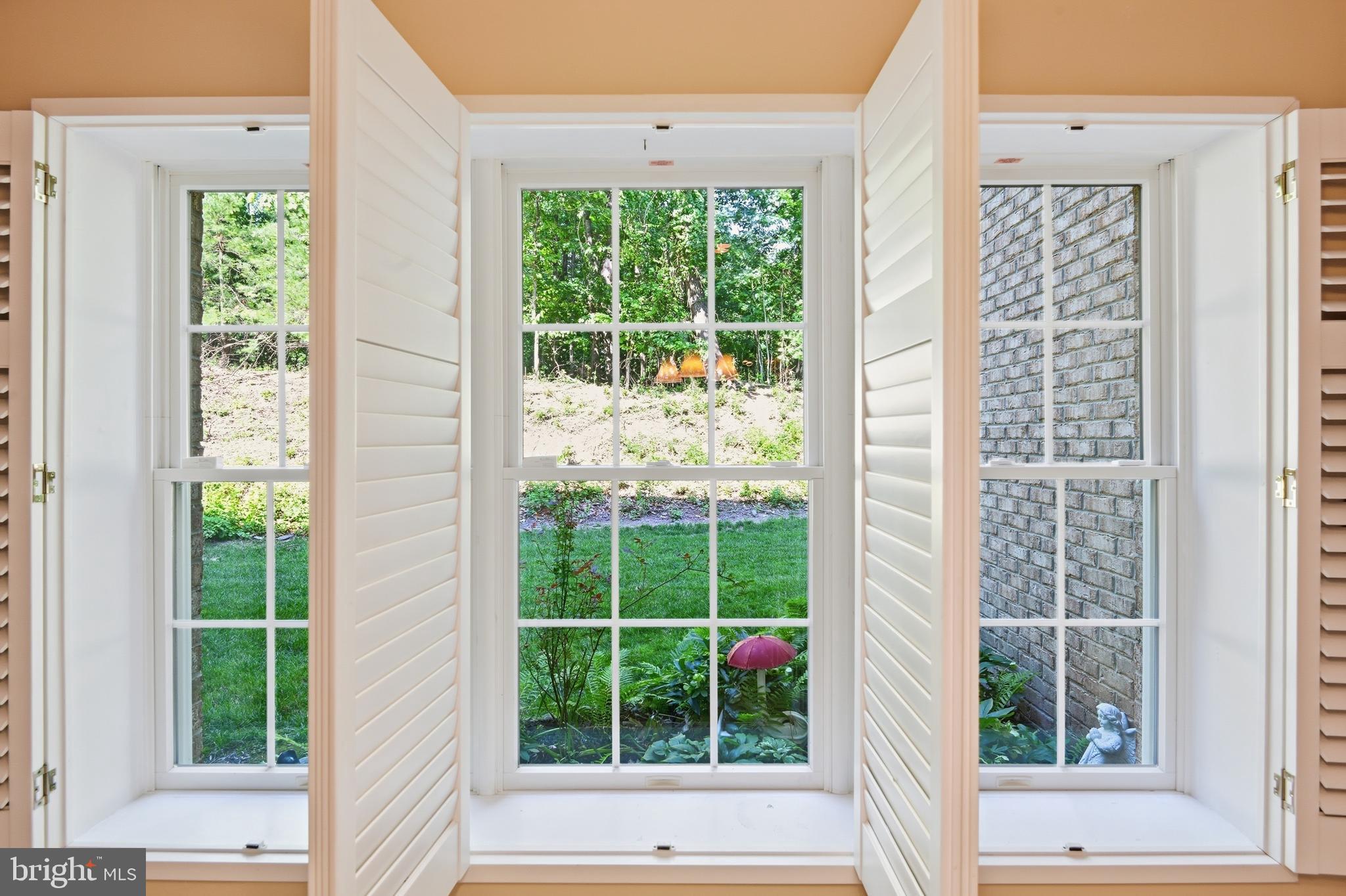 STRAFFAN - Residential