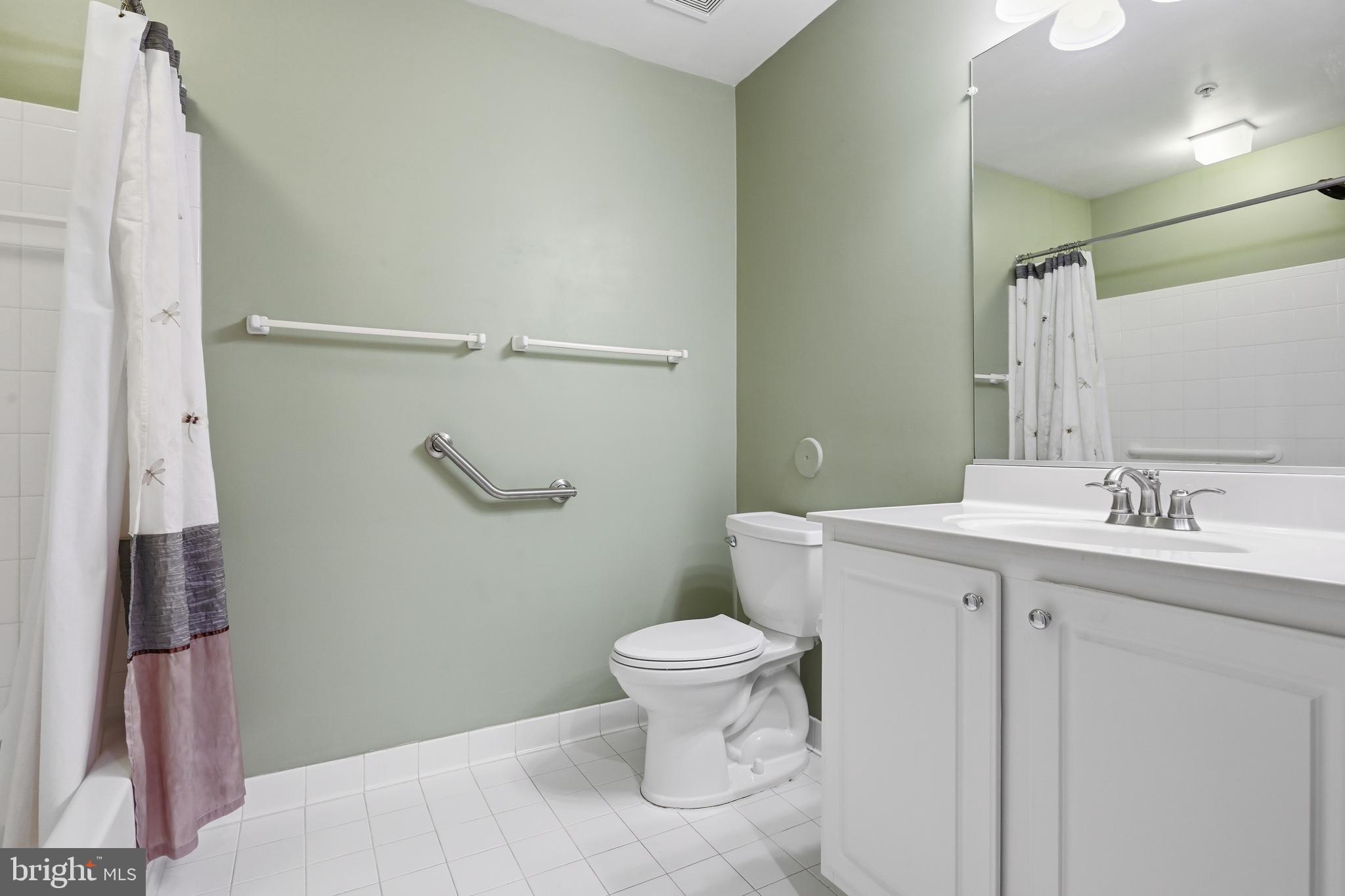 STRAFFAN - Residential