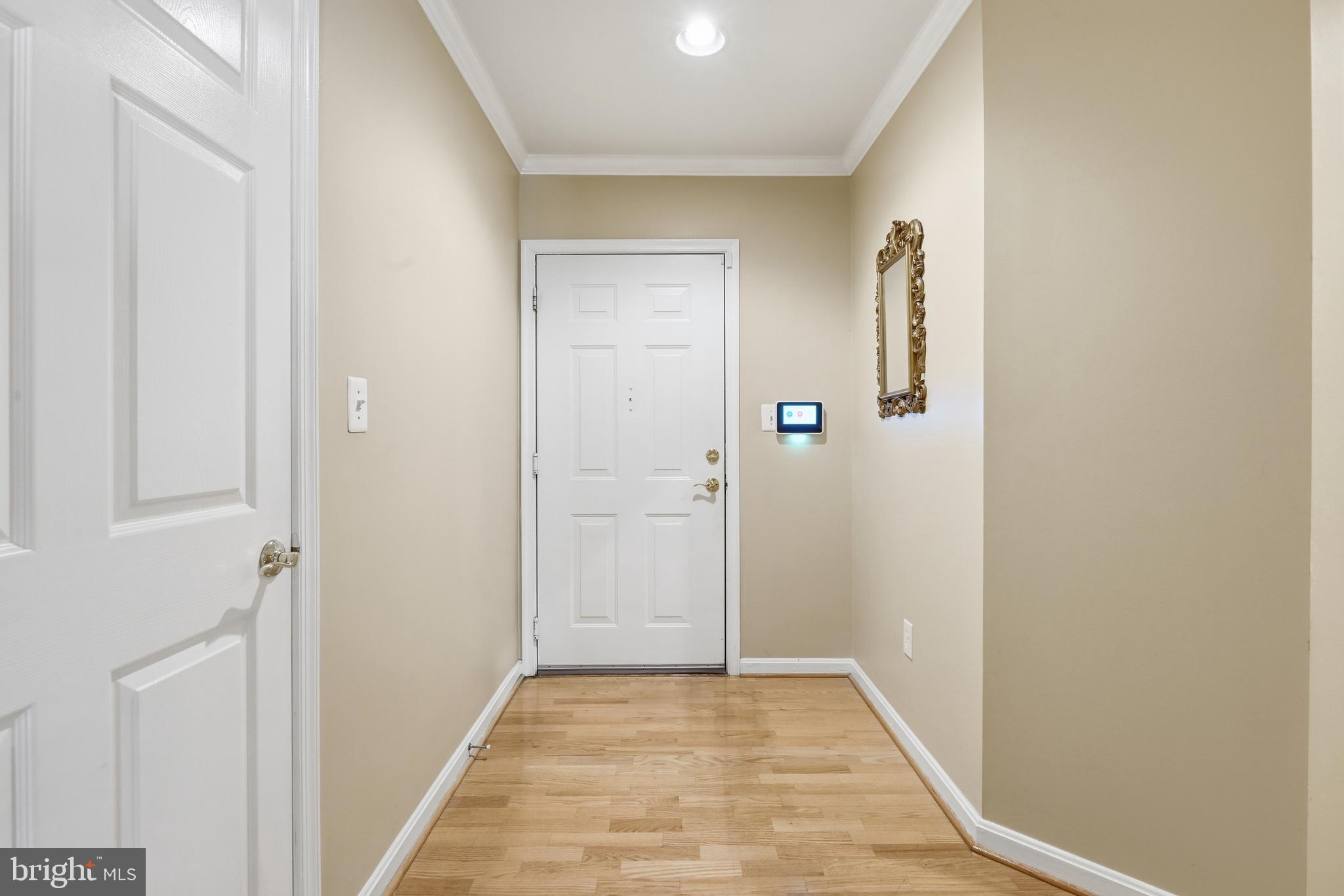 STRAFFAN - Residential