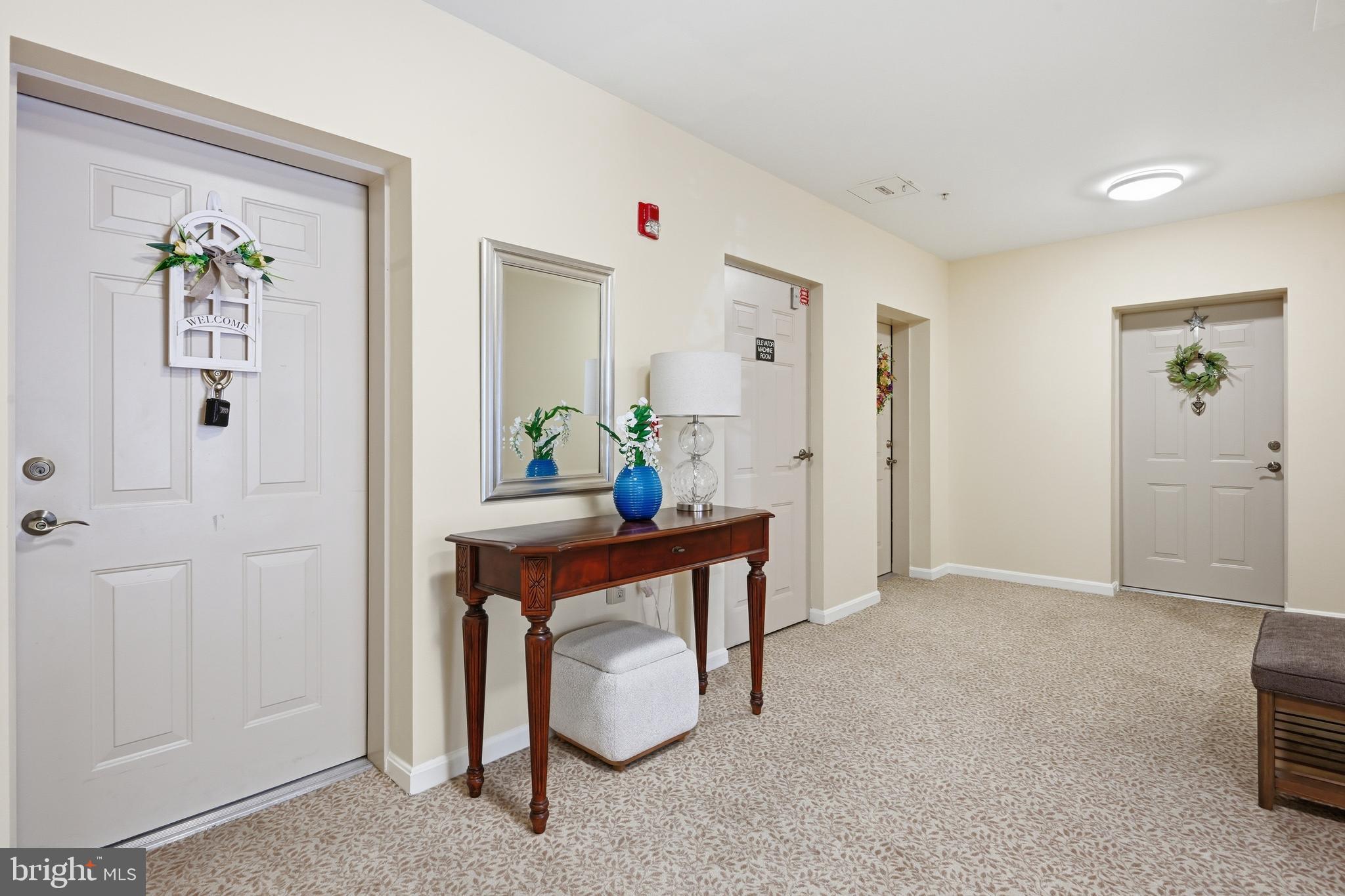STRAFFAN - Residential
