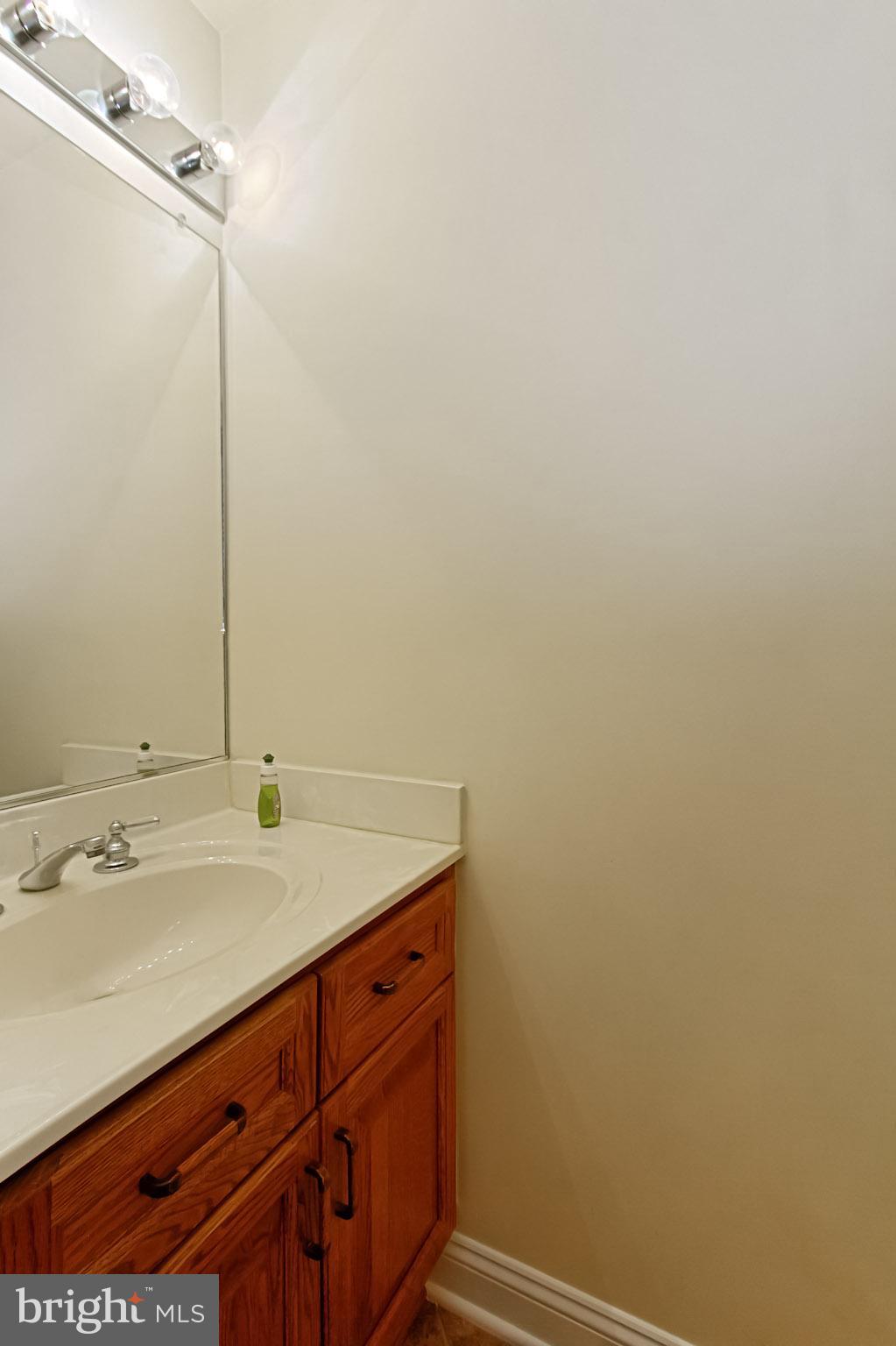 KINGSTOWNE - Residential Lease