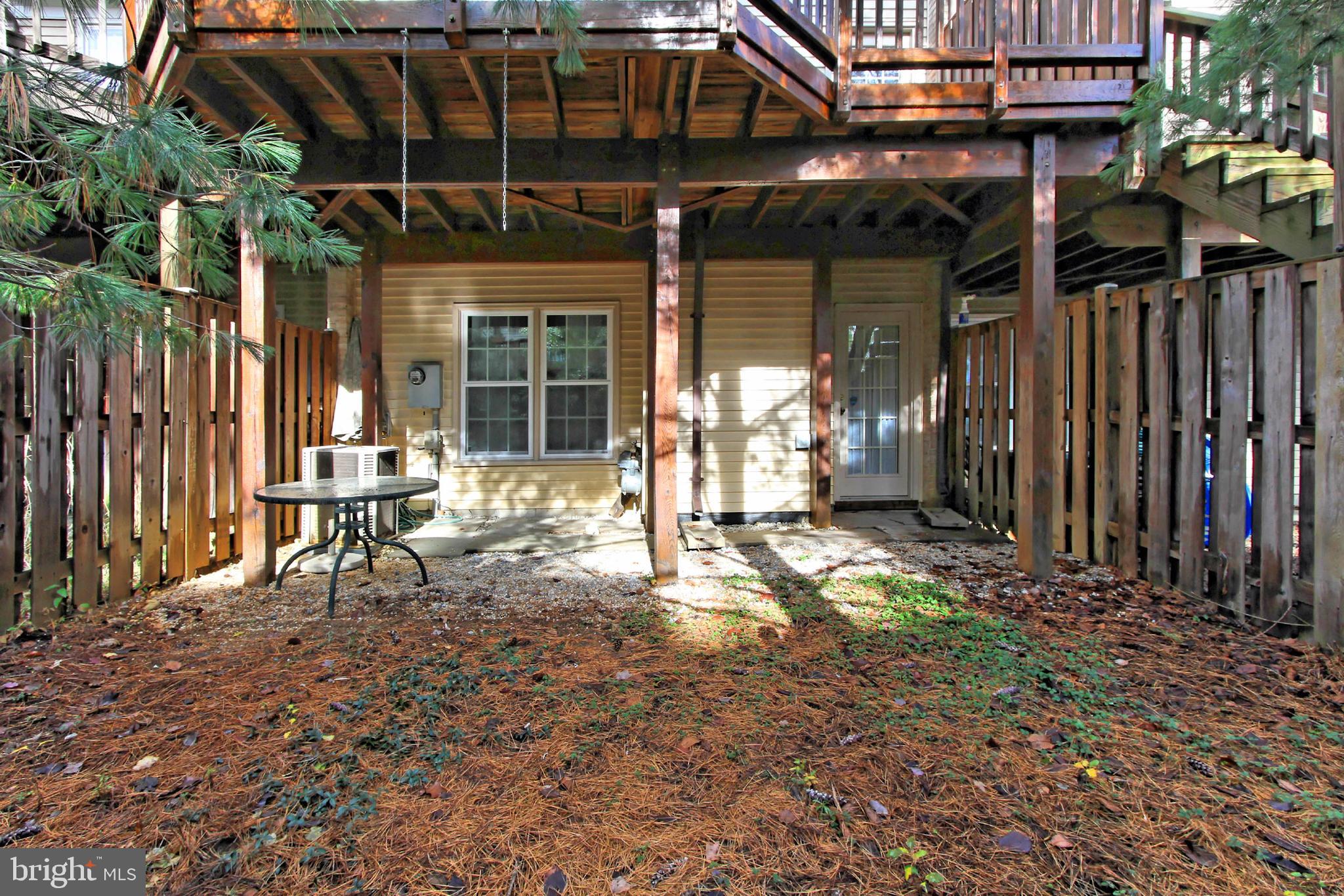 KINGSTOWNE - Residential Lease