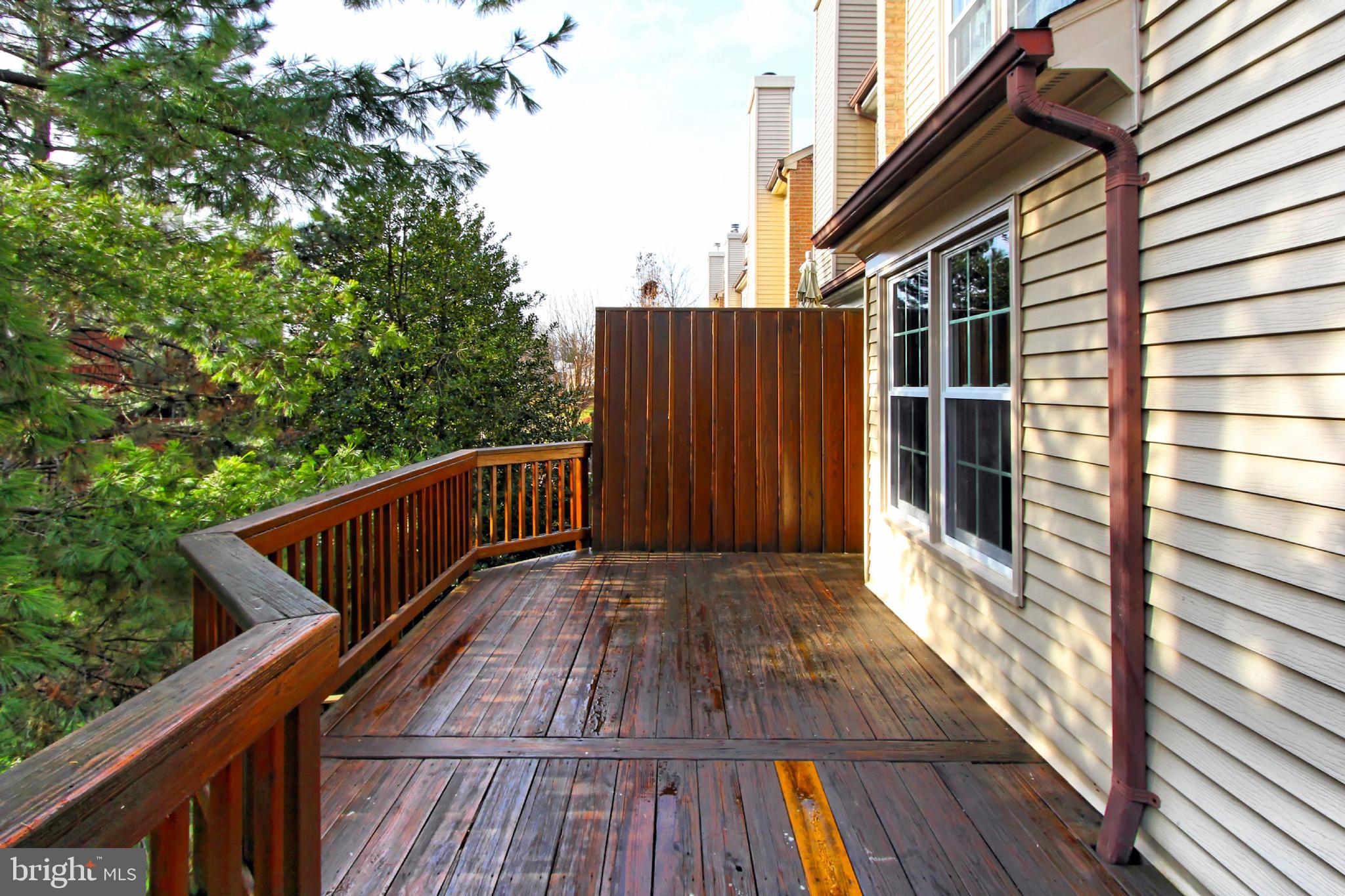 KINGSTOWNE - Residential Lease