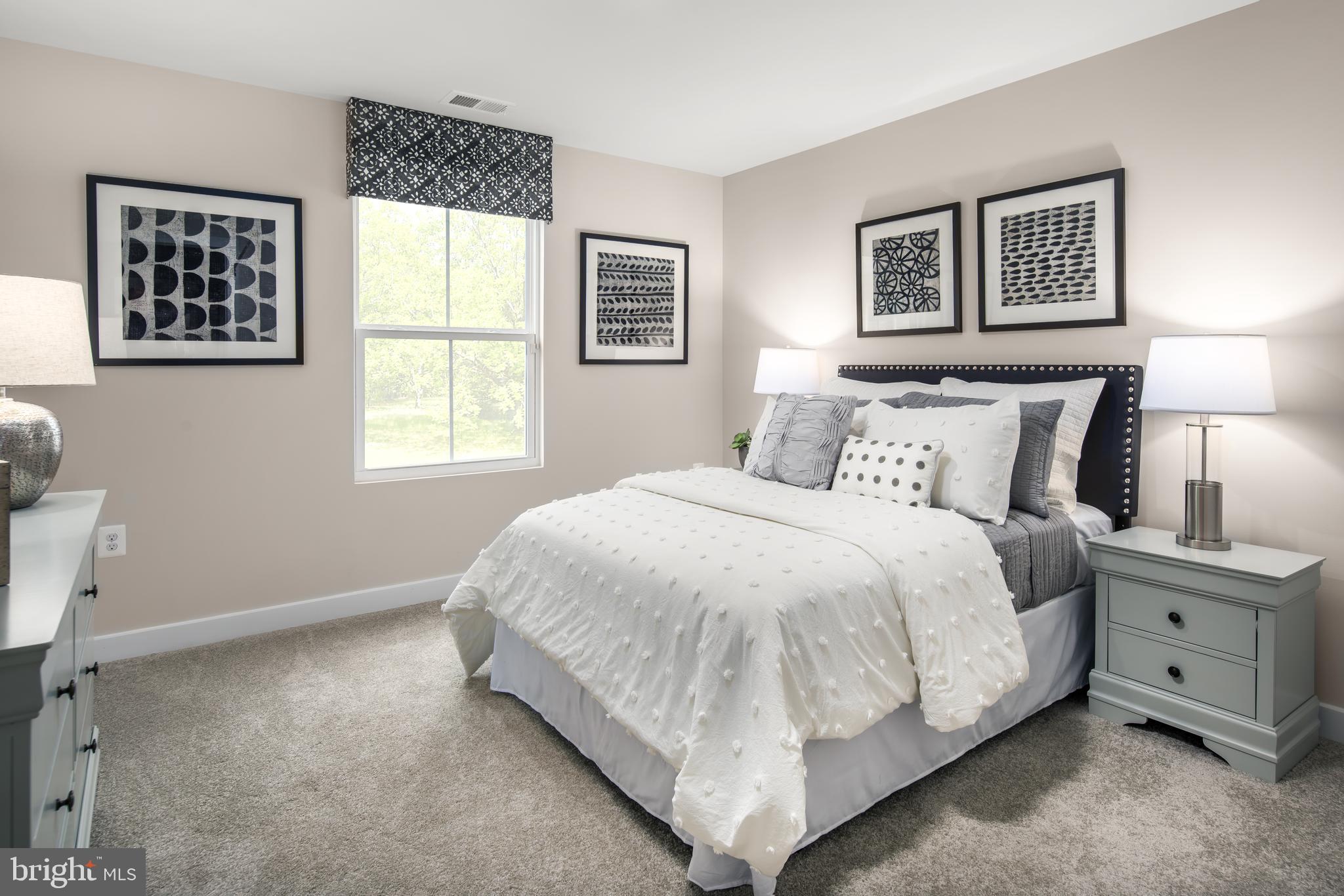 MARTINSBURG - Residential