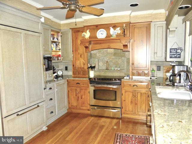 GUILFORD HILLS SOUTH - Residential