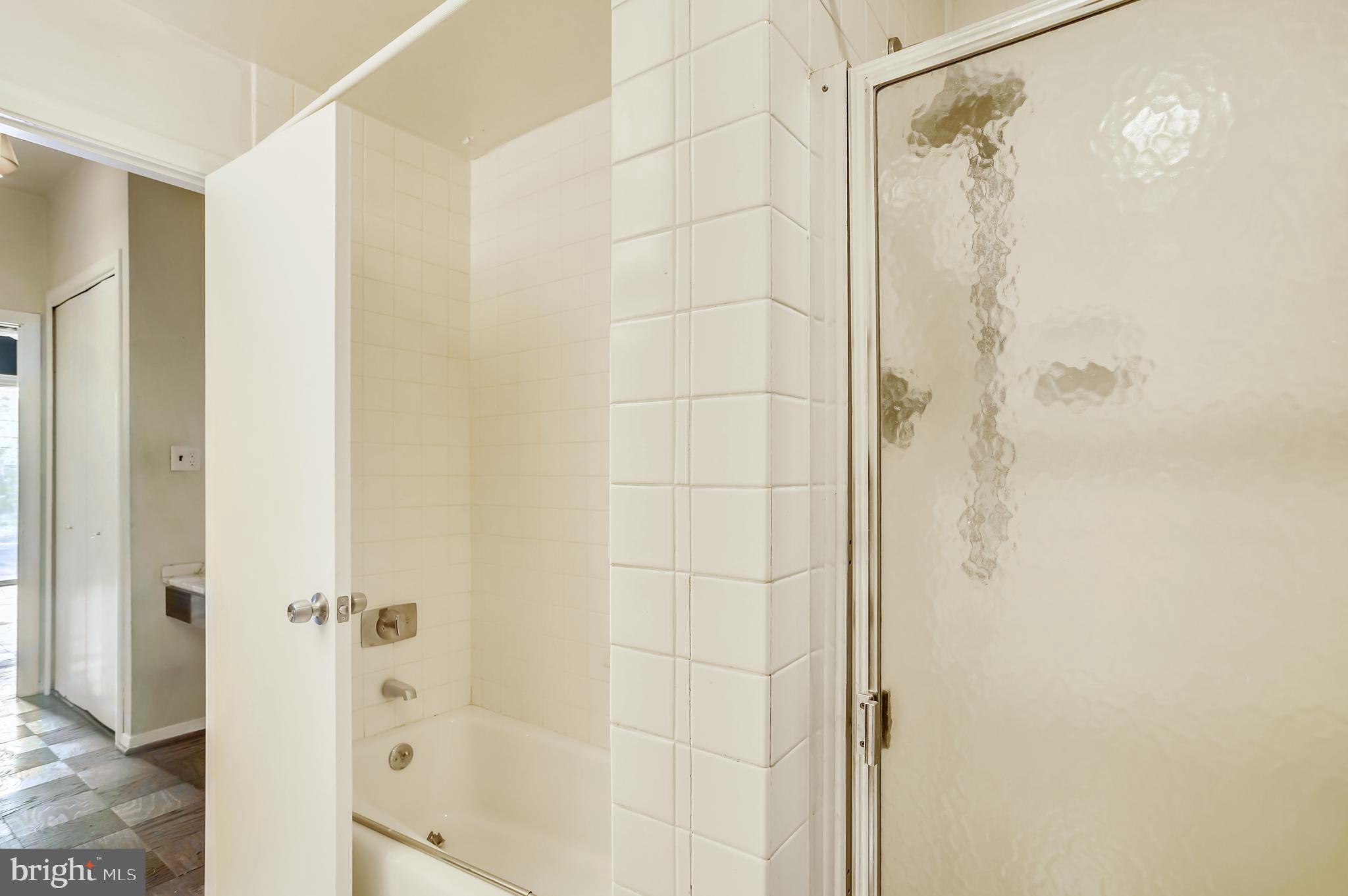 THE IMPERIAL - Residential