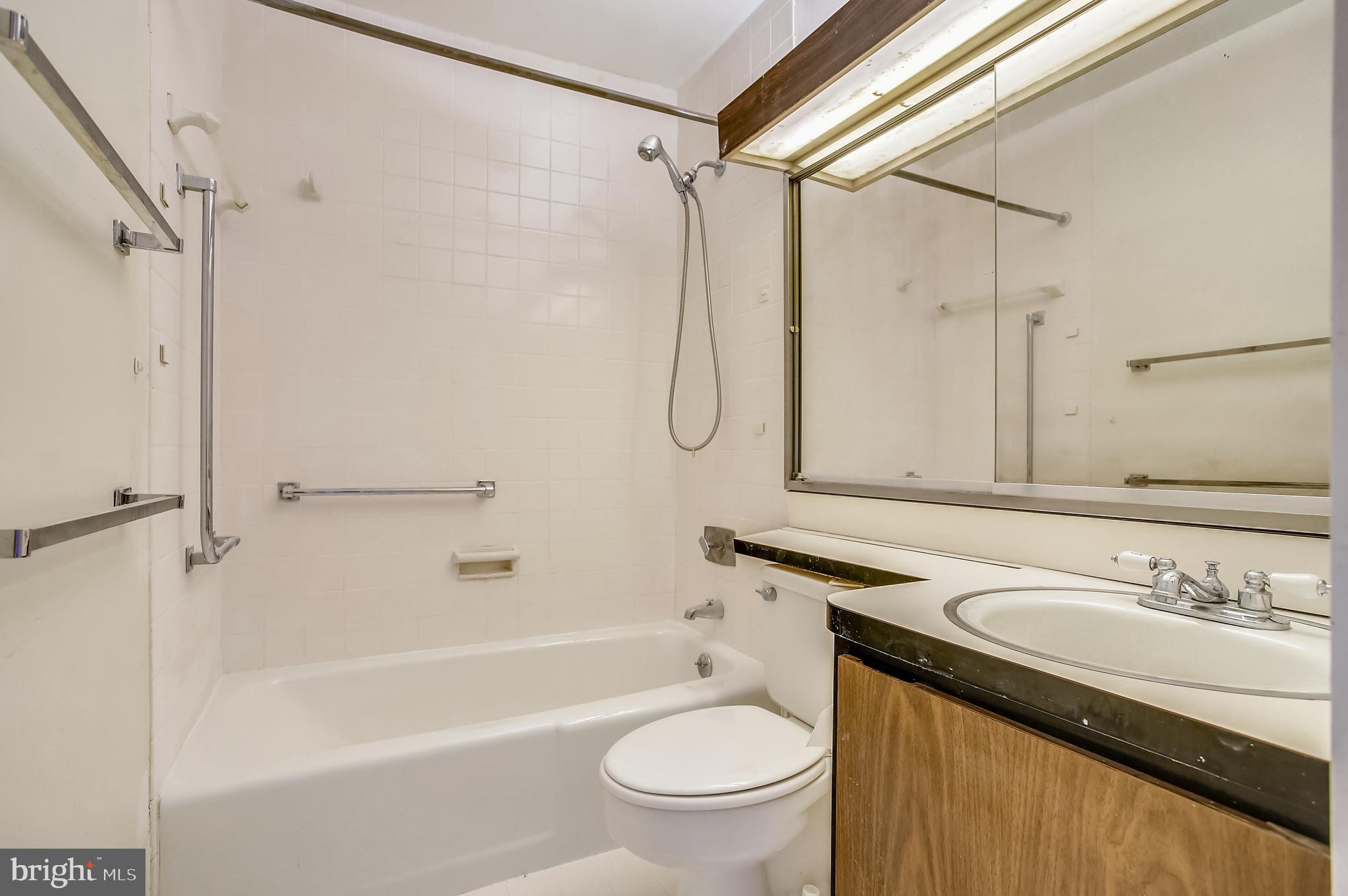 THE IMPERIAL - Residential