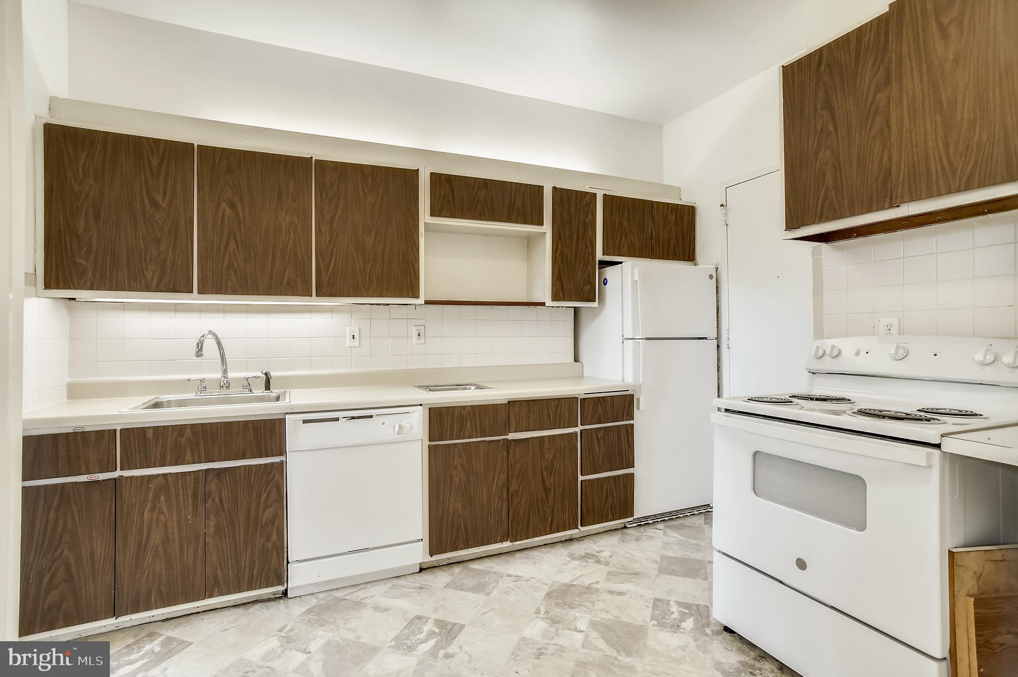 THE IMPERIAL - Residential