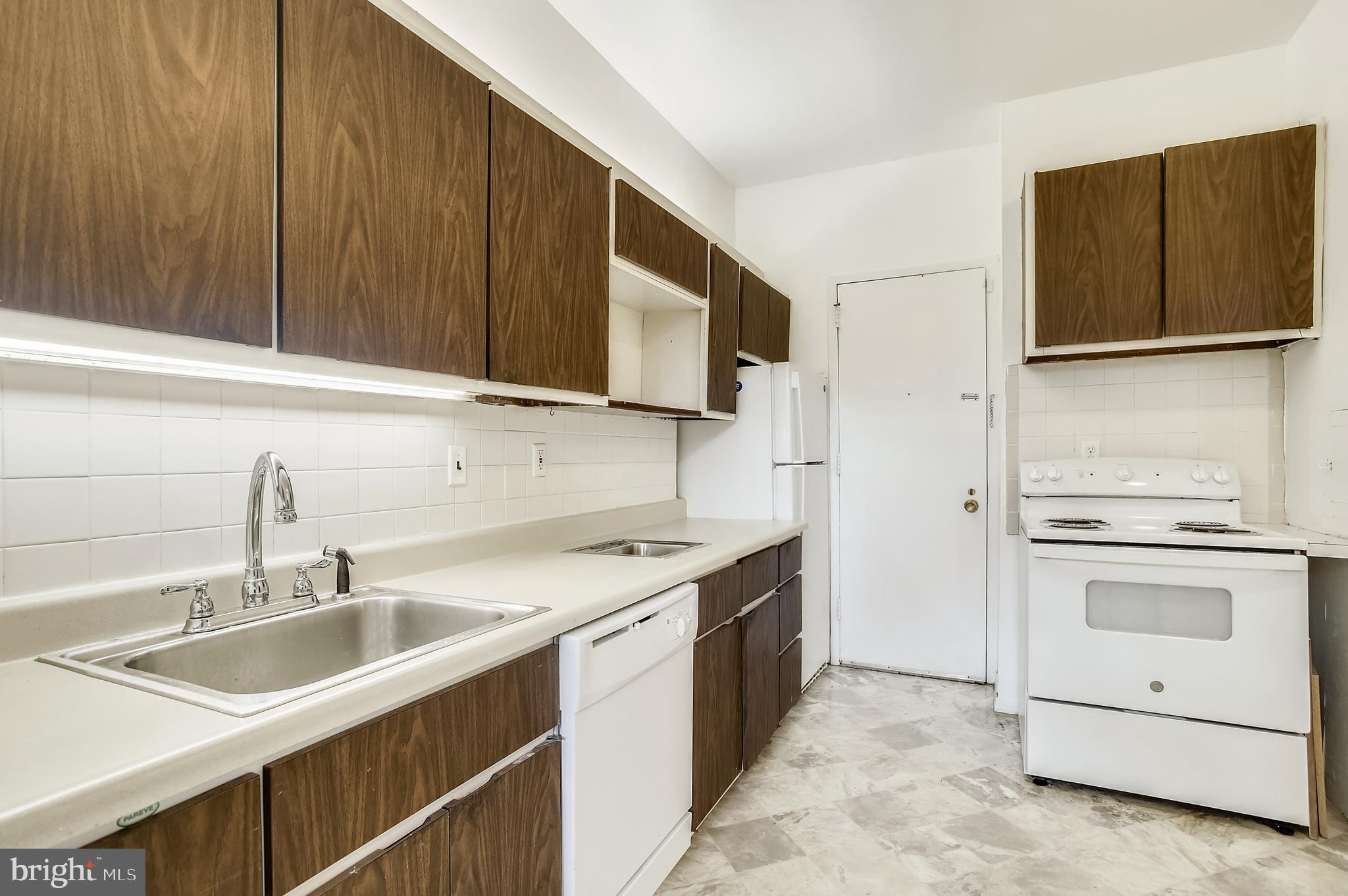 THE IMPERIAL - Residential