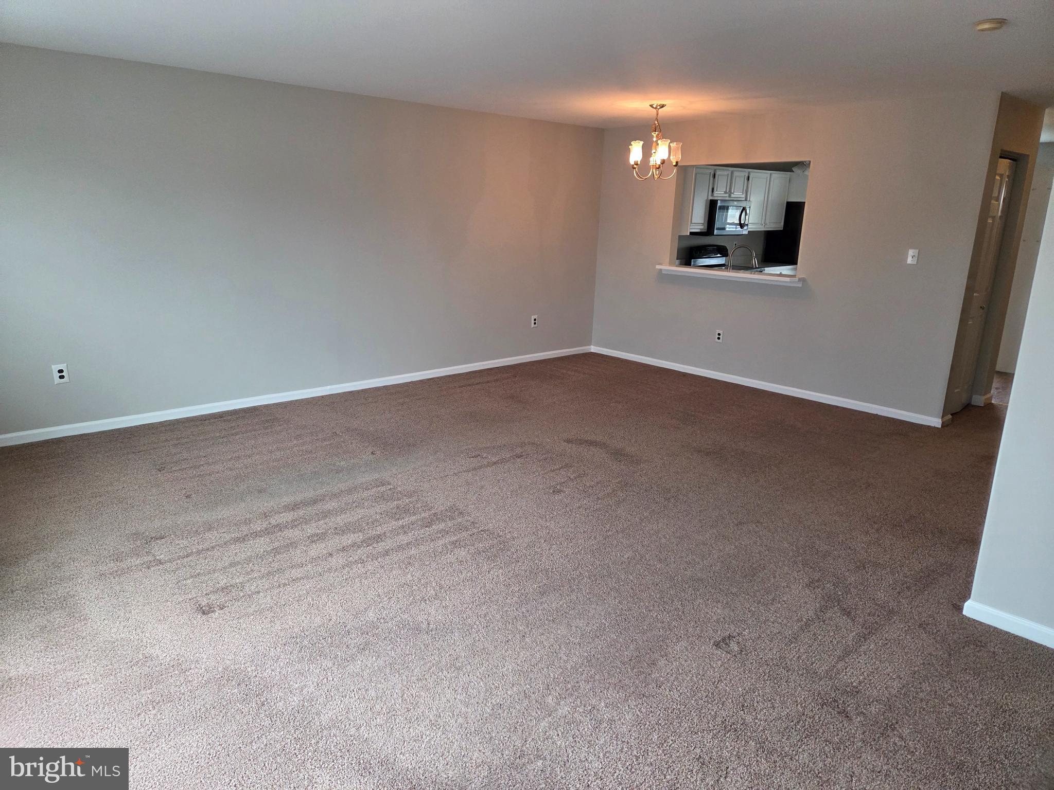 CHERRY TREE KNOLL - Residential