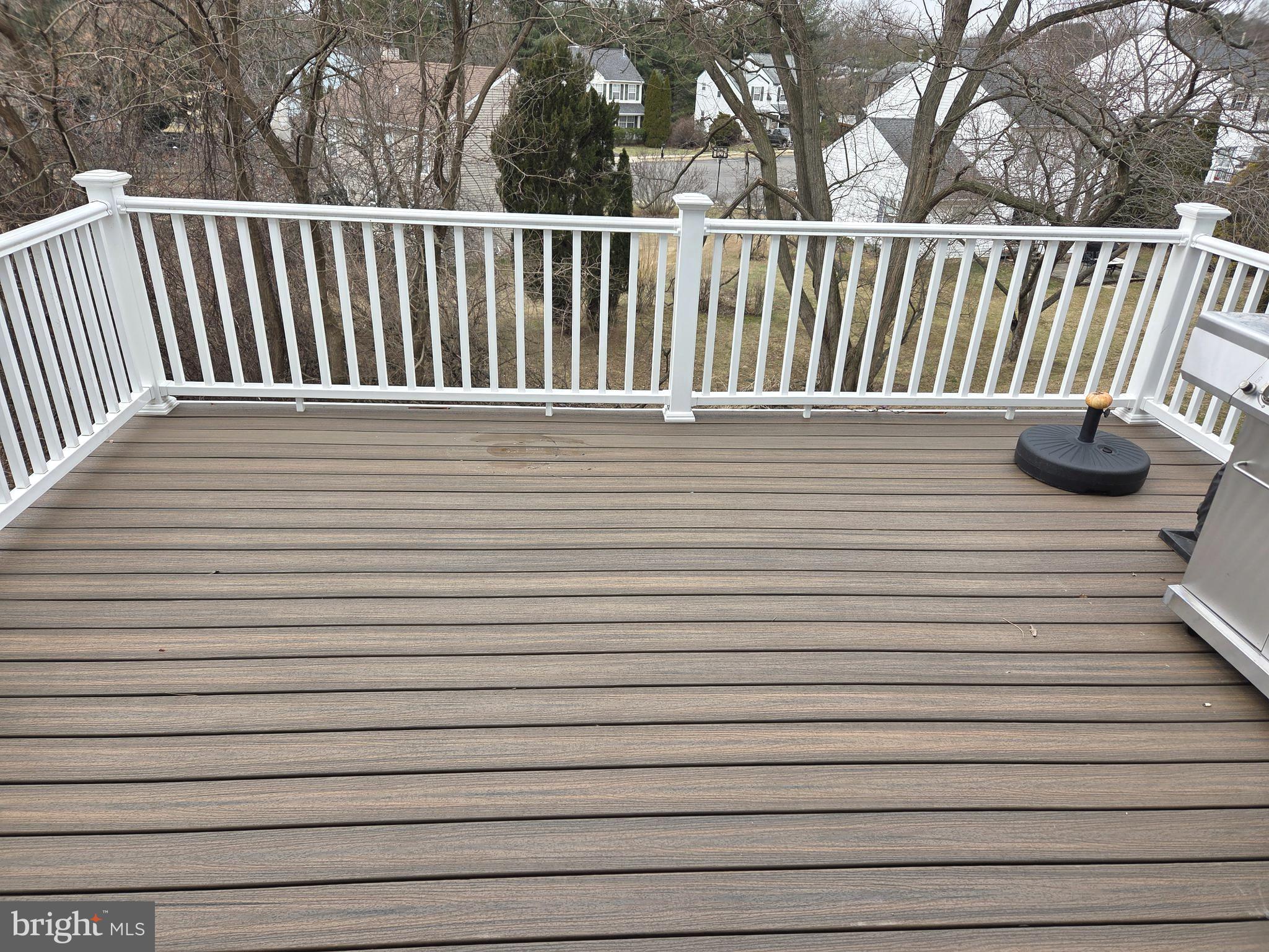 CHERRY TREE KNOLL - Residential