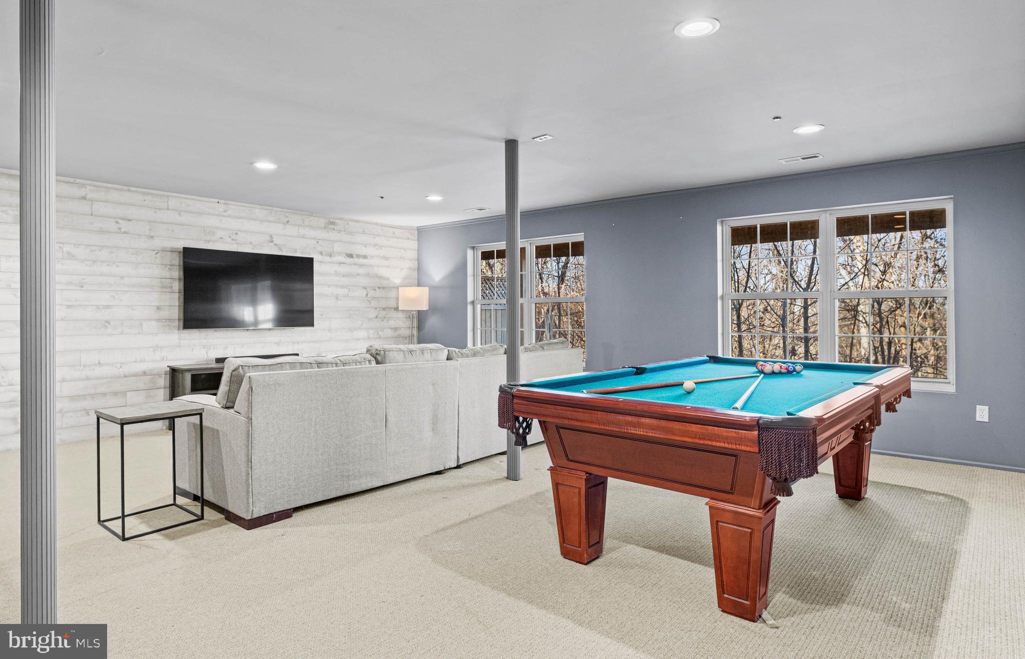 REBEL HILL - Residential