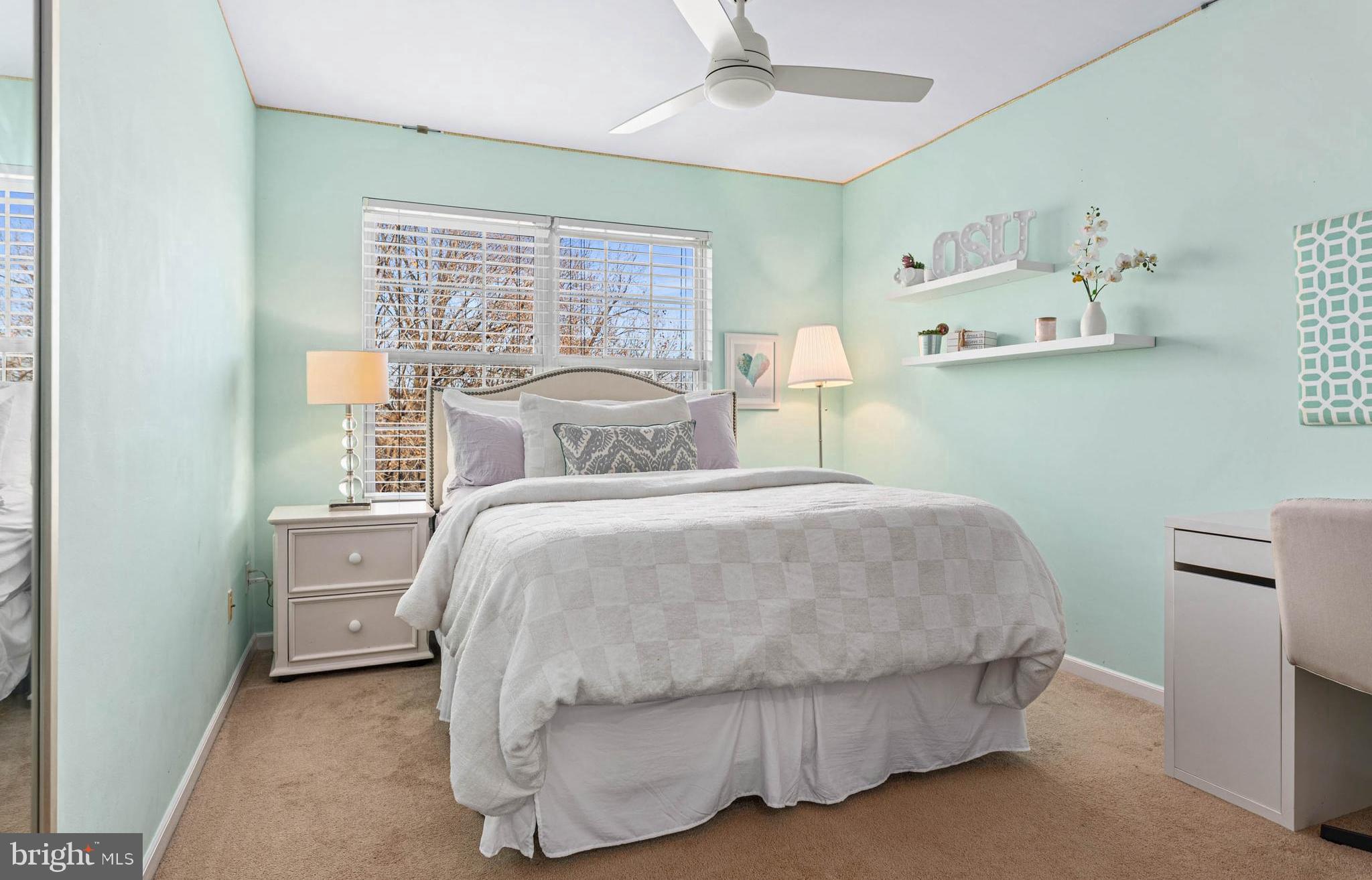 REBEL HILL - Residential