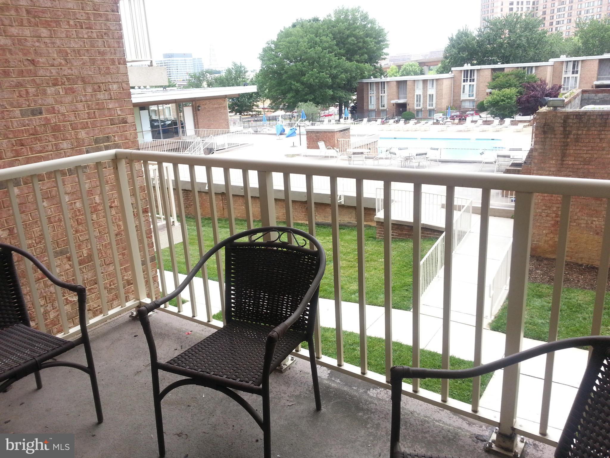 HUNTINGTON CLUB - Residential Lease