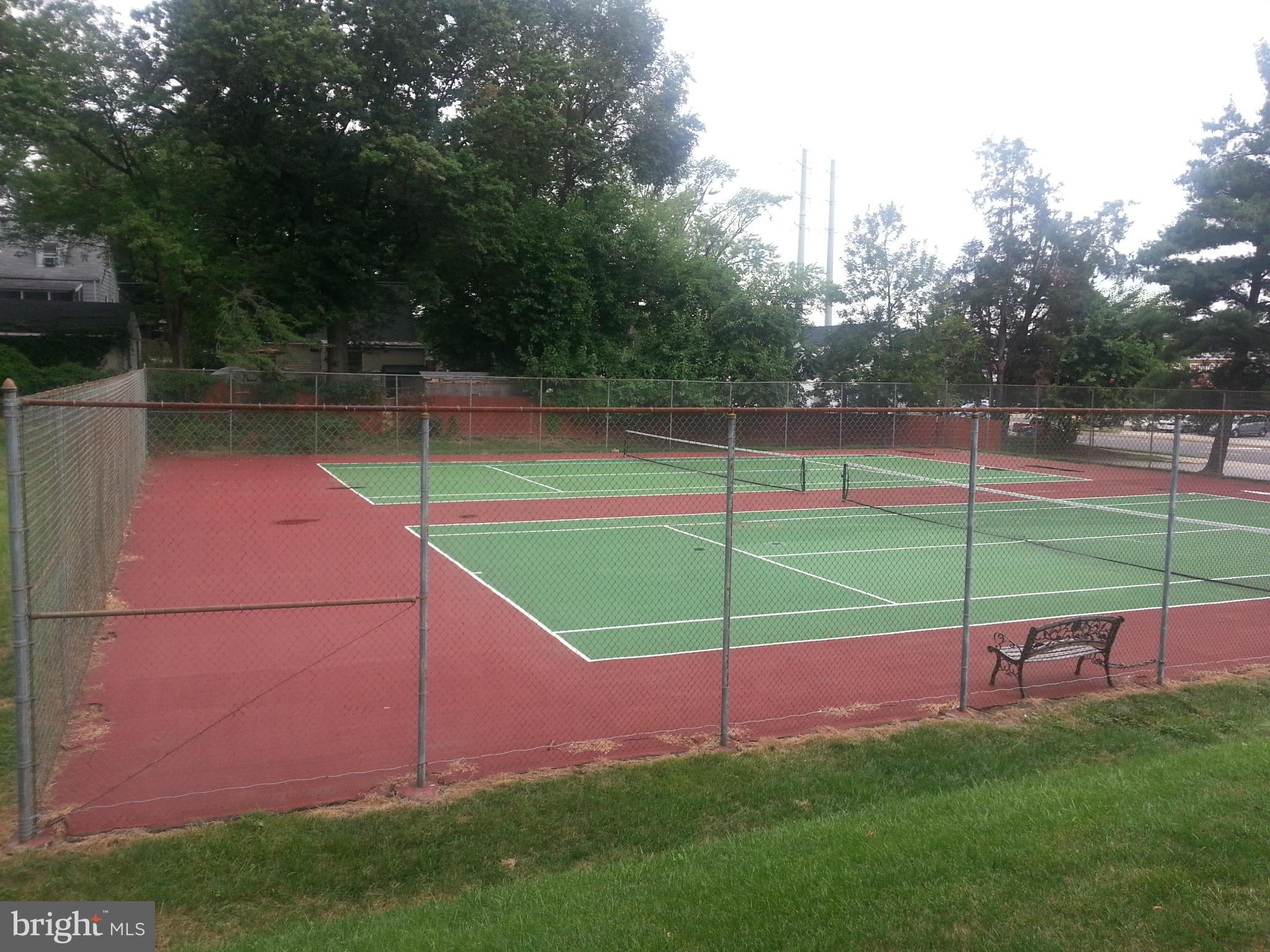 HUNTINGTON CLUB - Residential Lease