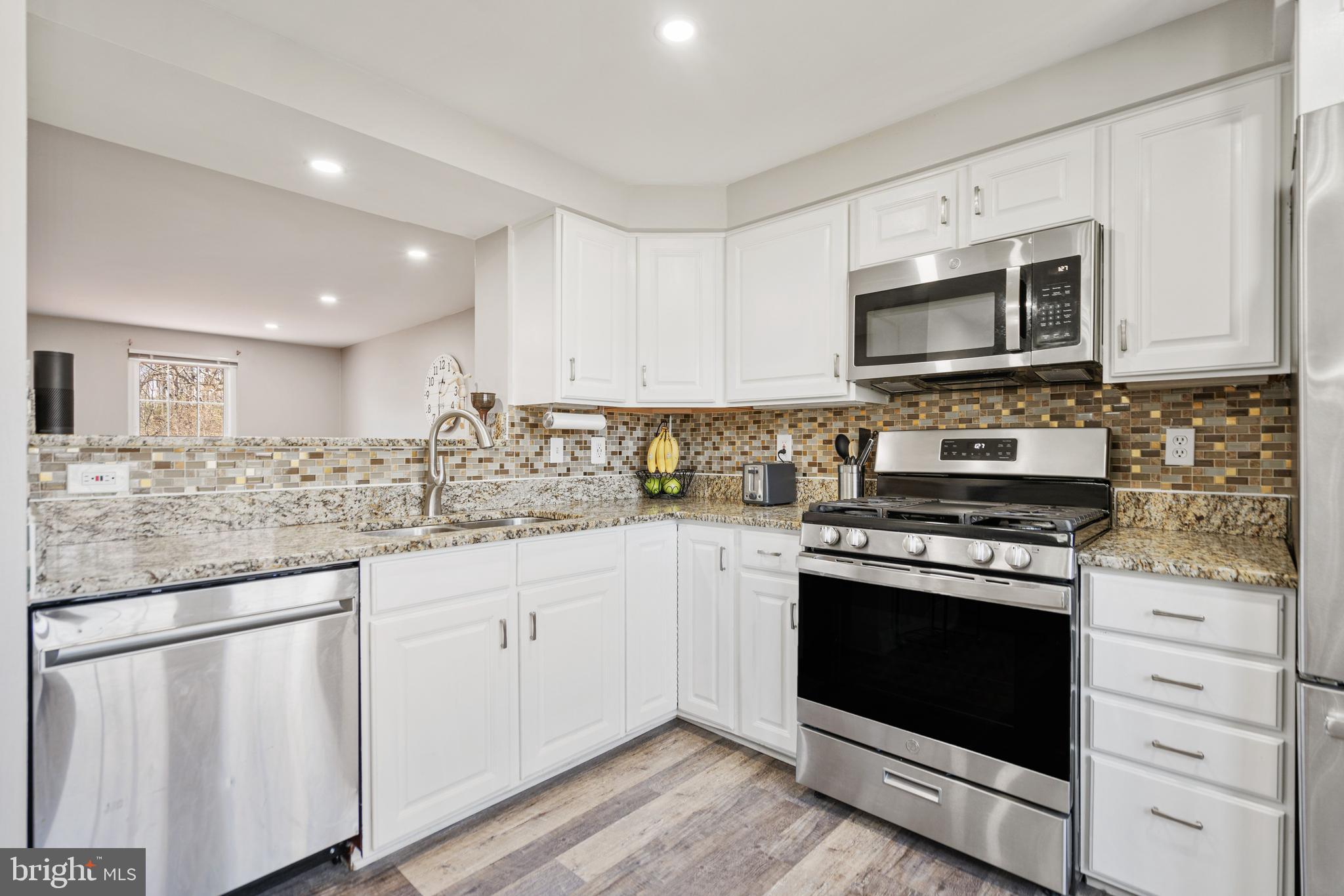 PRINCETON WOODS - Residential Lease