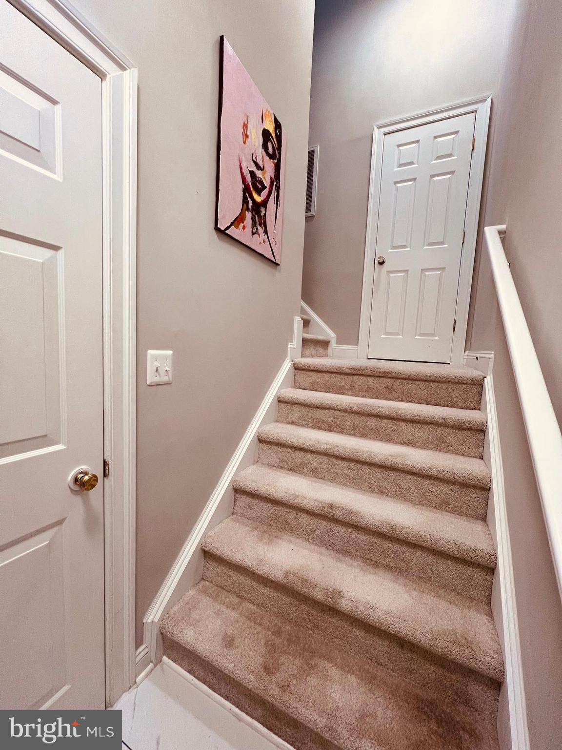 POTOMAC LAKES - Residential Lease