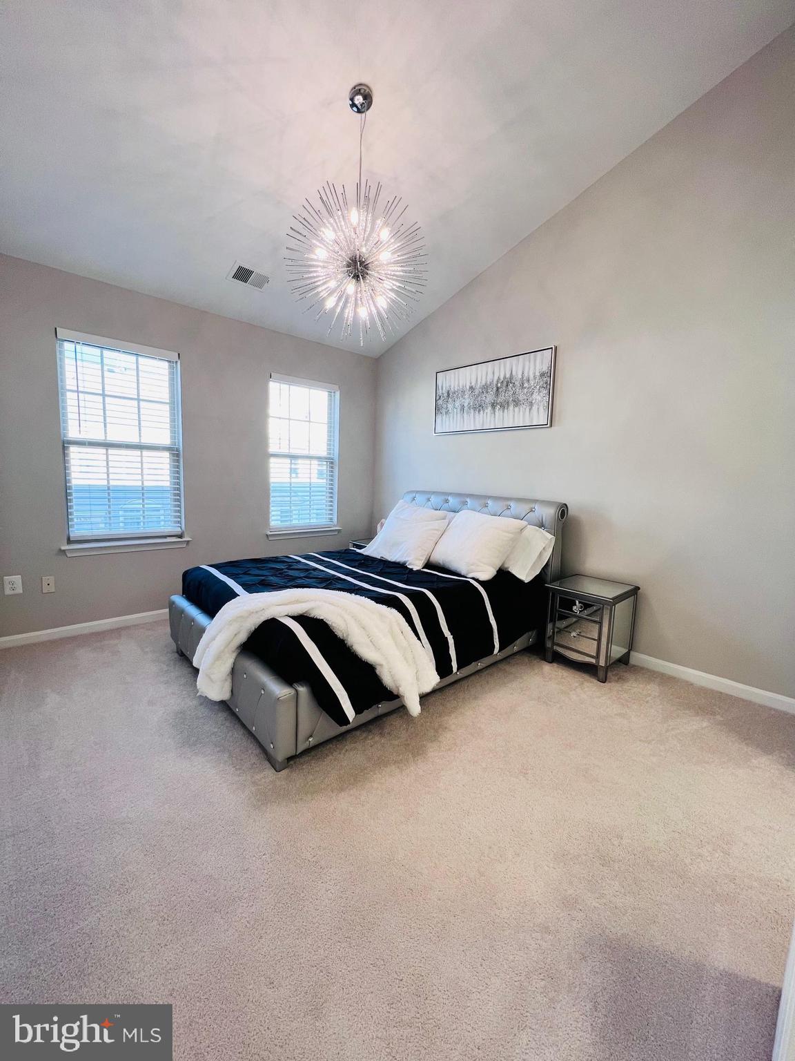 POTOMAC LAKES - Residential Lease