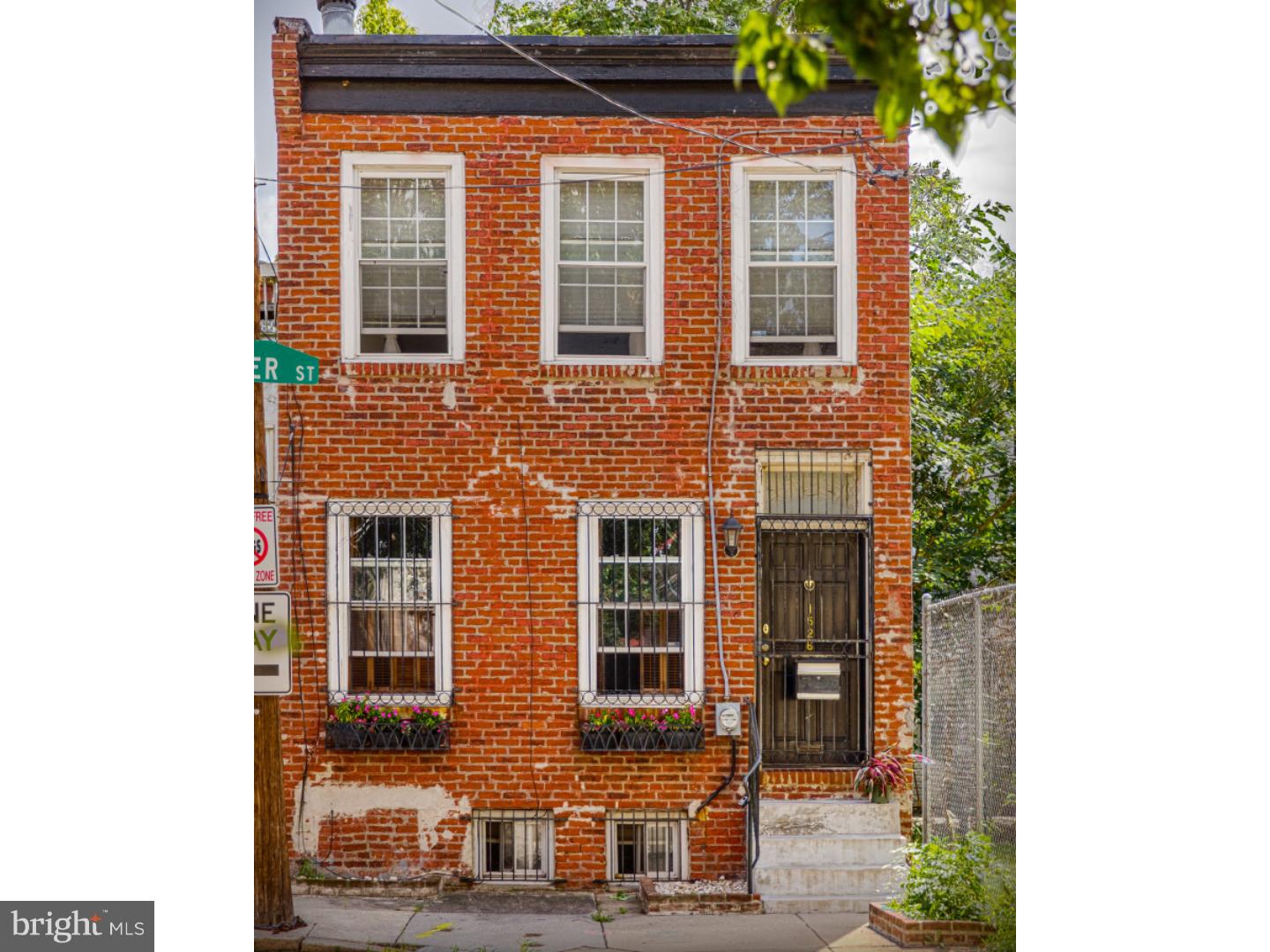 GRADUATE HOSPITAL - Residential Lease