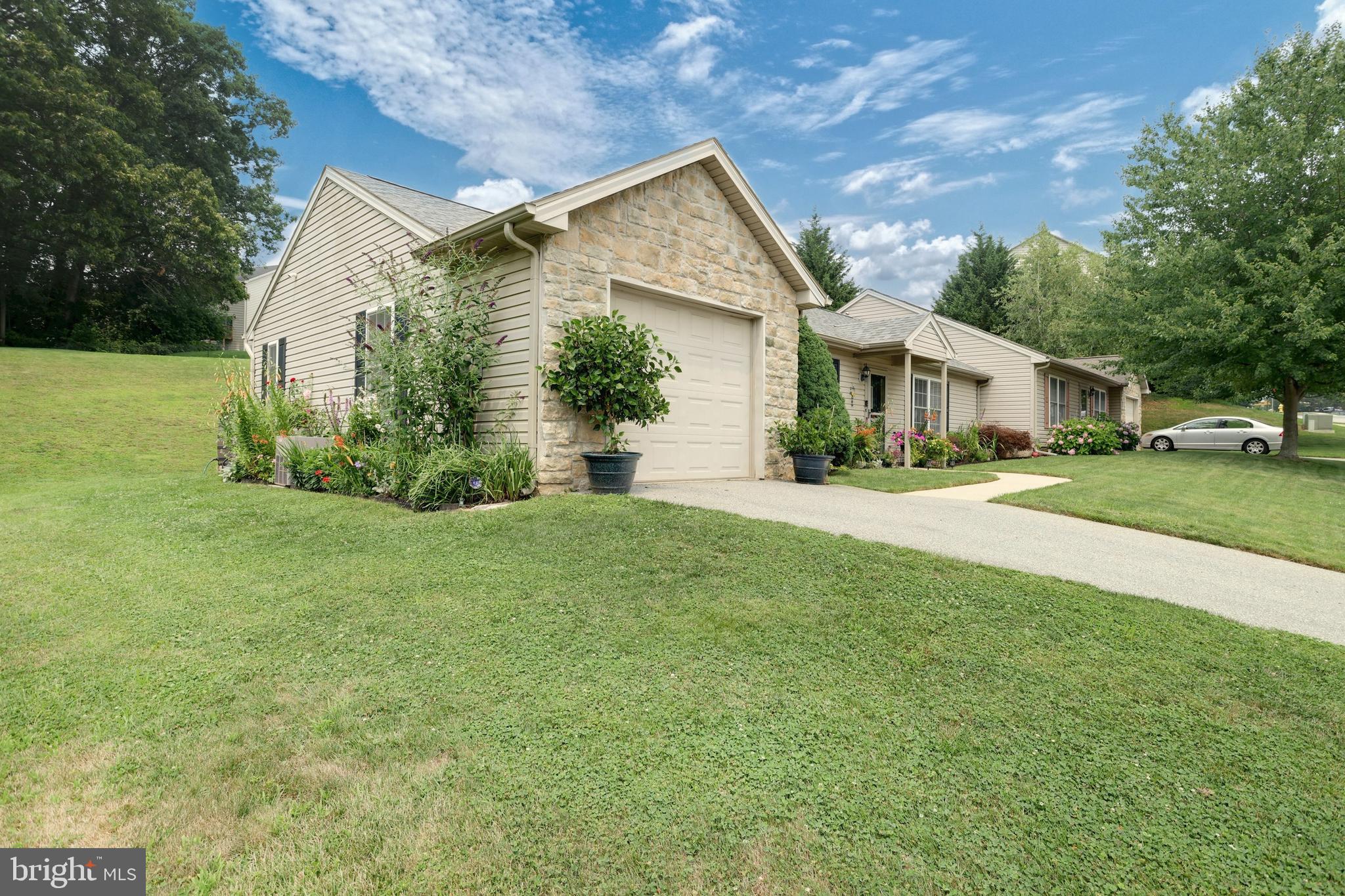 DEW DROP MEADOWS - Residential