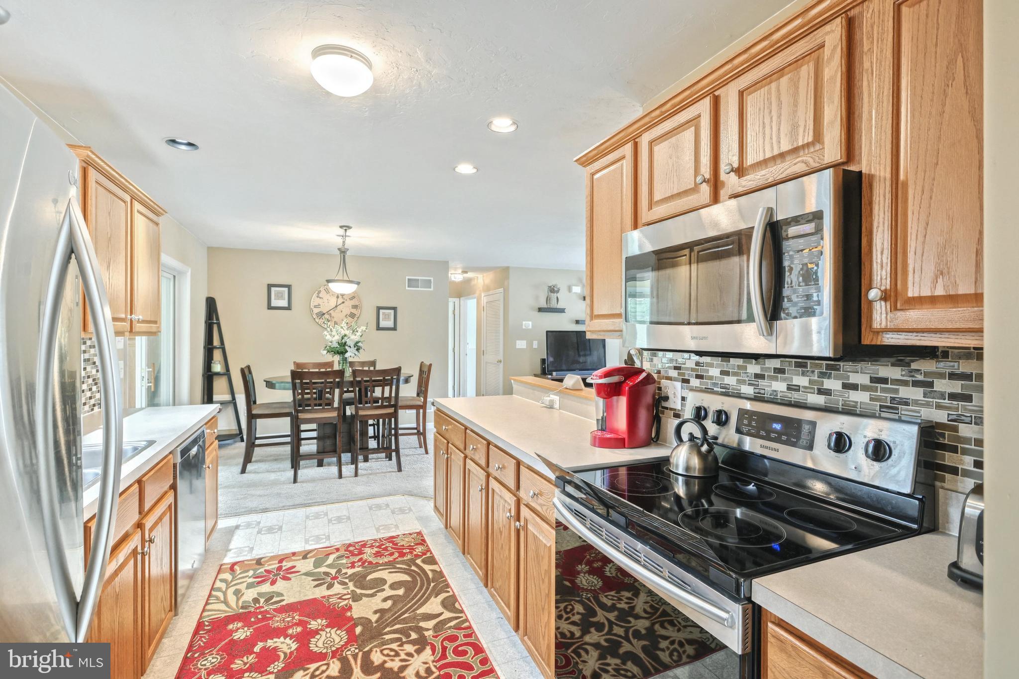 DEW DROP MEADOWS - Residential